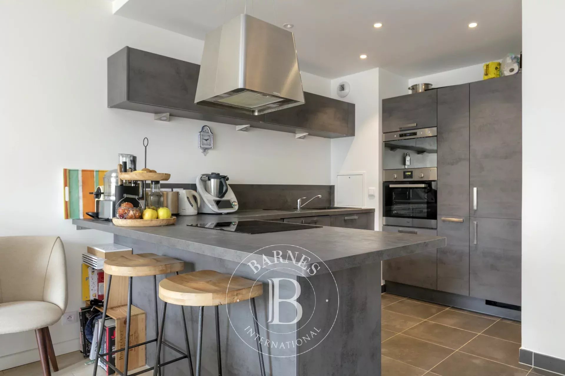 Daire Levallois-Perret - picture 4