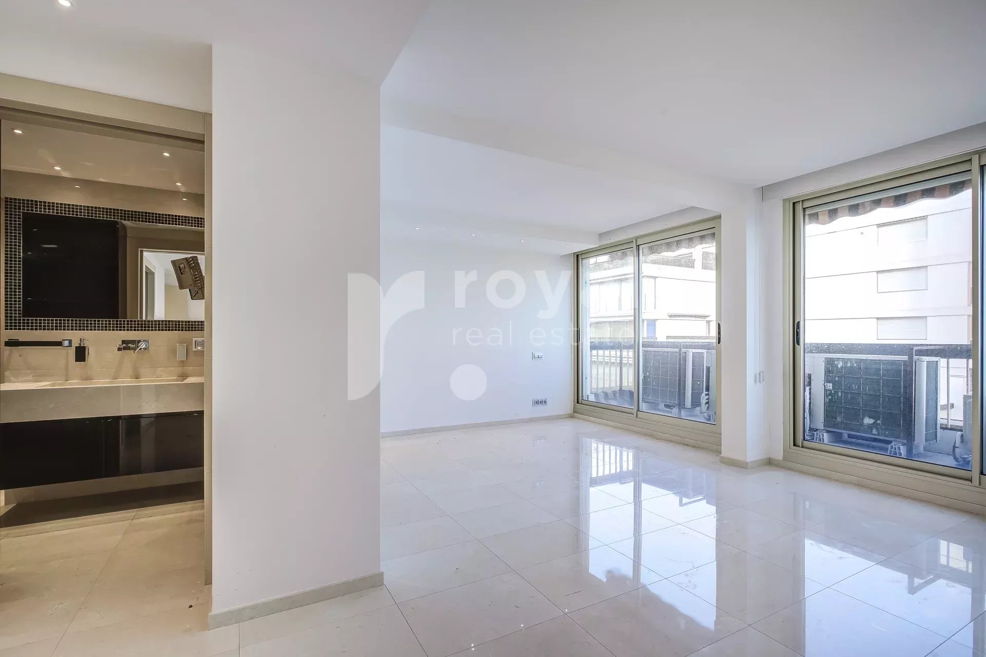 Appartement de luxe avec vue mer panoramique — photo 12