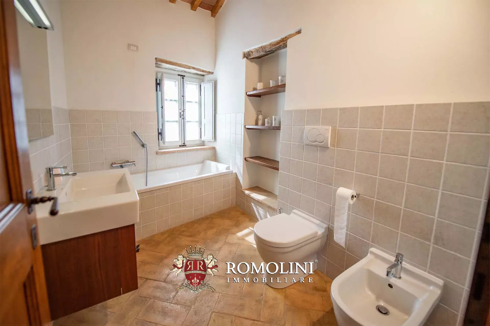 25 Bedroom Villa/Townhouse's Image 64