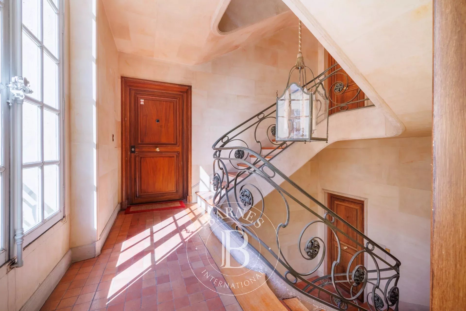 Daire Paris 4ème - picture 23