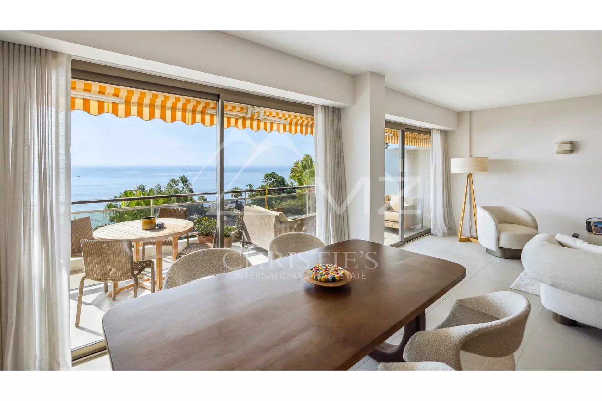 2 Bedroom Apartment/Flat's Image 3