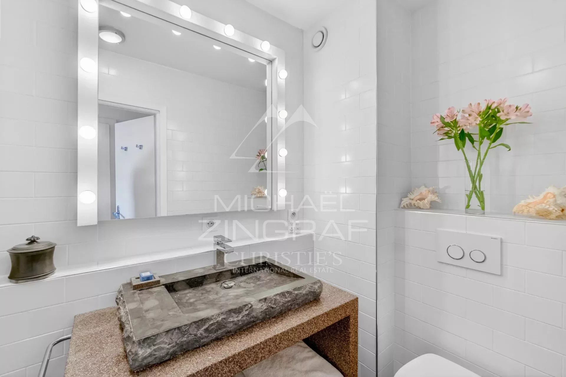 3 Bedroom Apartment/Flat's Image 23