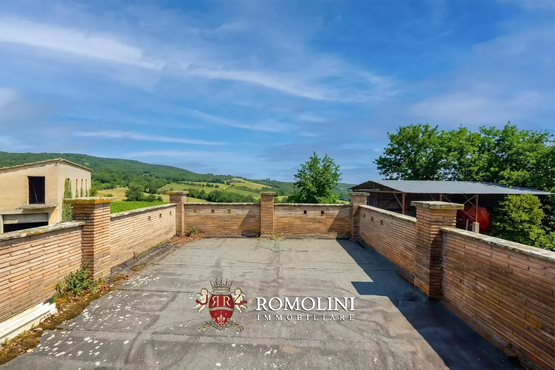 9 Bedroom Villa/Townhouse's Image 29