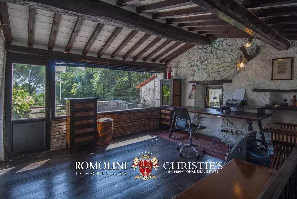 4 Bedroom Villa/Townhouse's Image 29