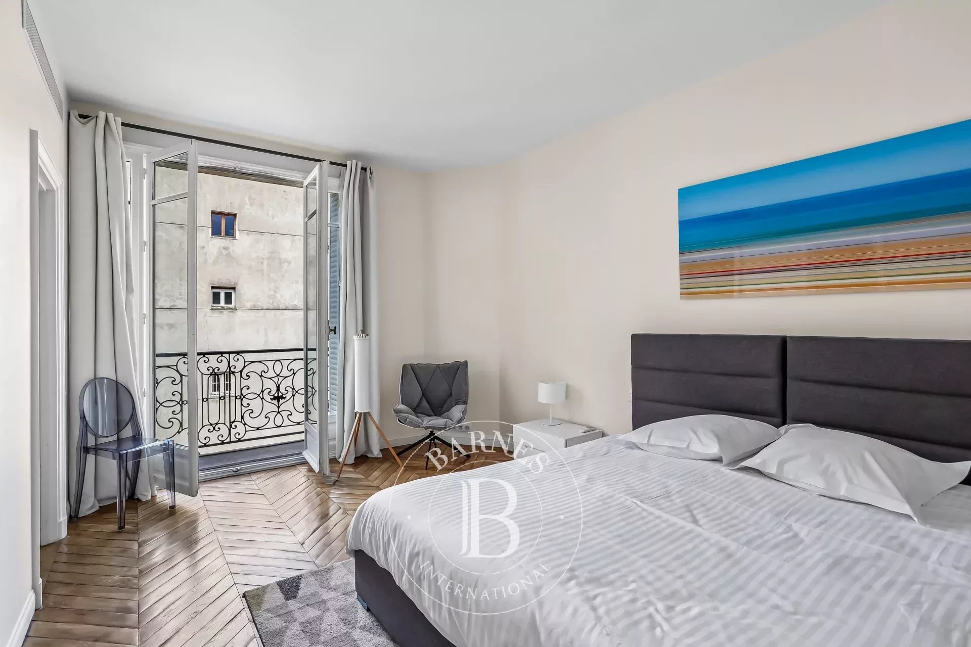Paris  - Apartment 3 Bedrooms - picture 14