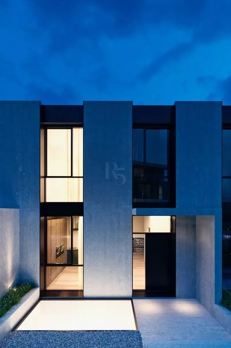 Magnificent 244m2 livable townhouse in the heart of Champel — photo 1