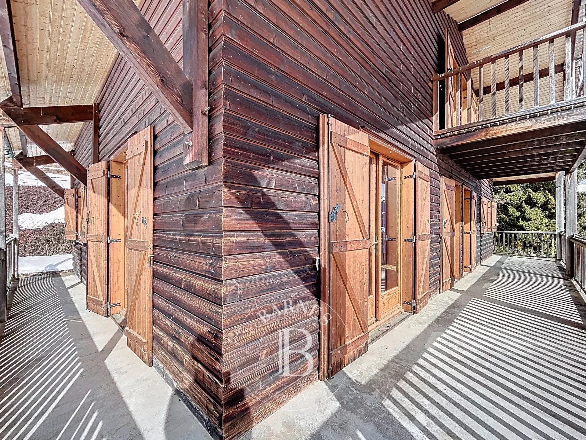 Photo of Les Gets - Chalet to renovate - 187 sqm - Beautiful view