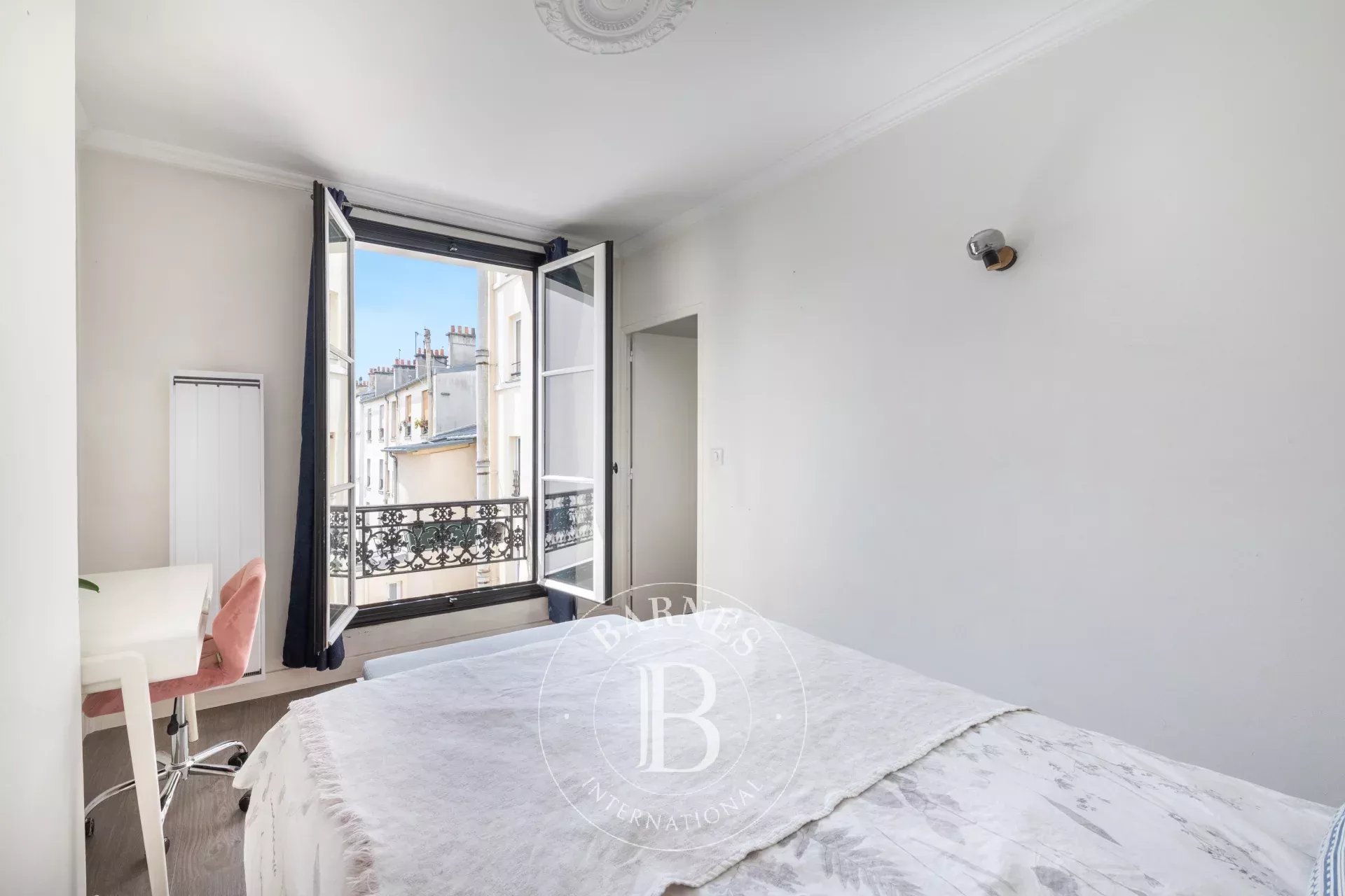 Daire Paris 18ème - picture 6