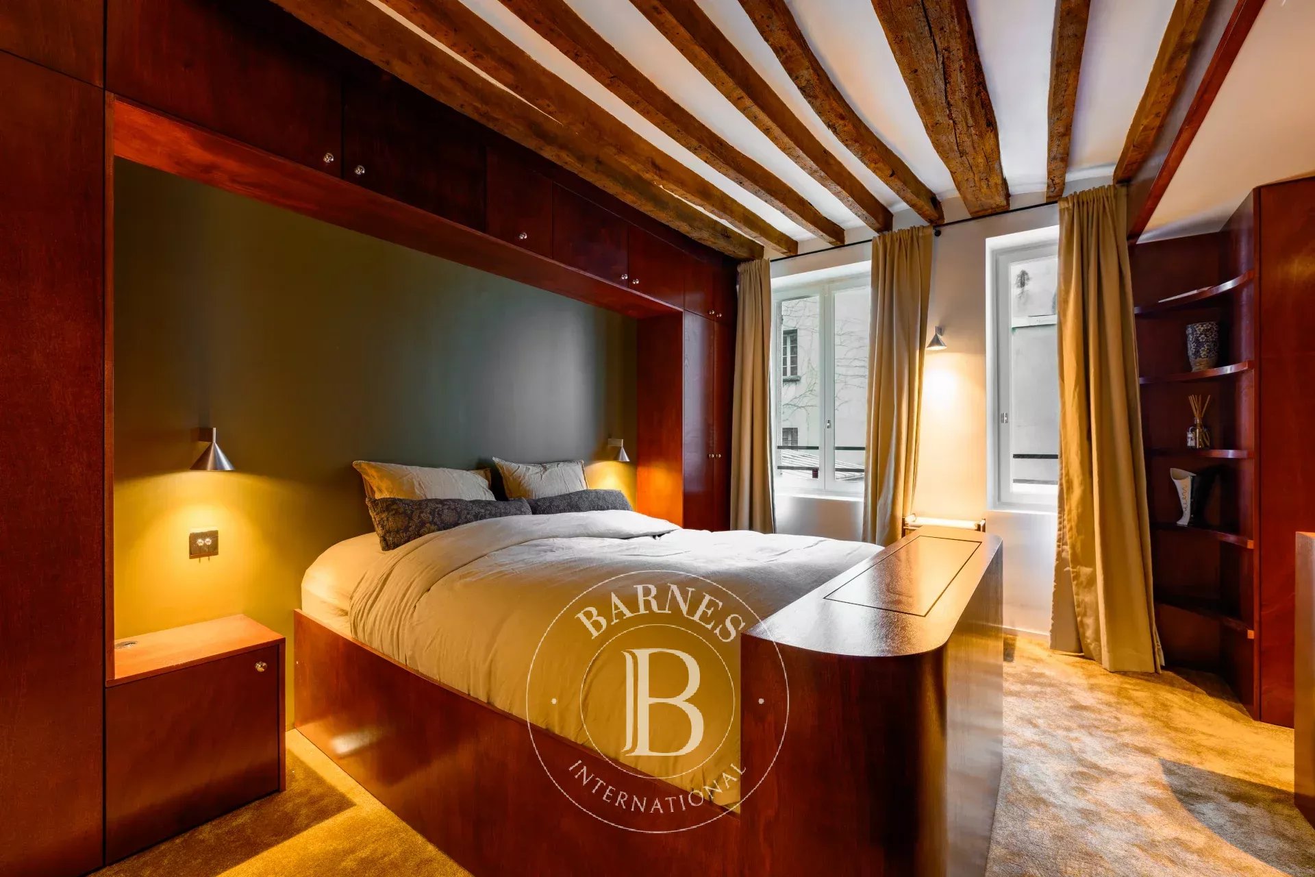 Daire Paris 4ème - picture 14