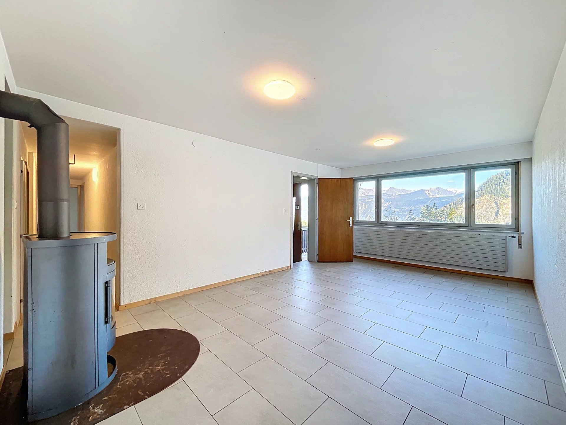 Maison dans un écrin de verdure