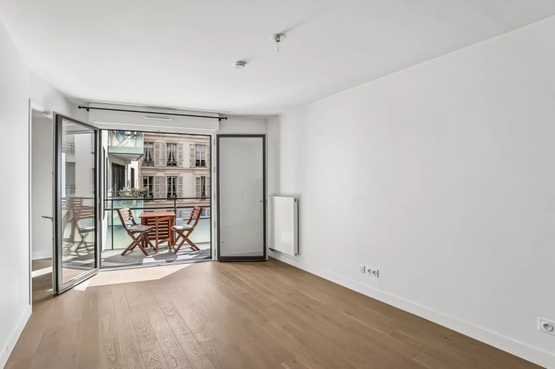 For Sale Apartment | Paris 9ème - picture 3