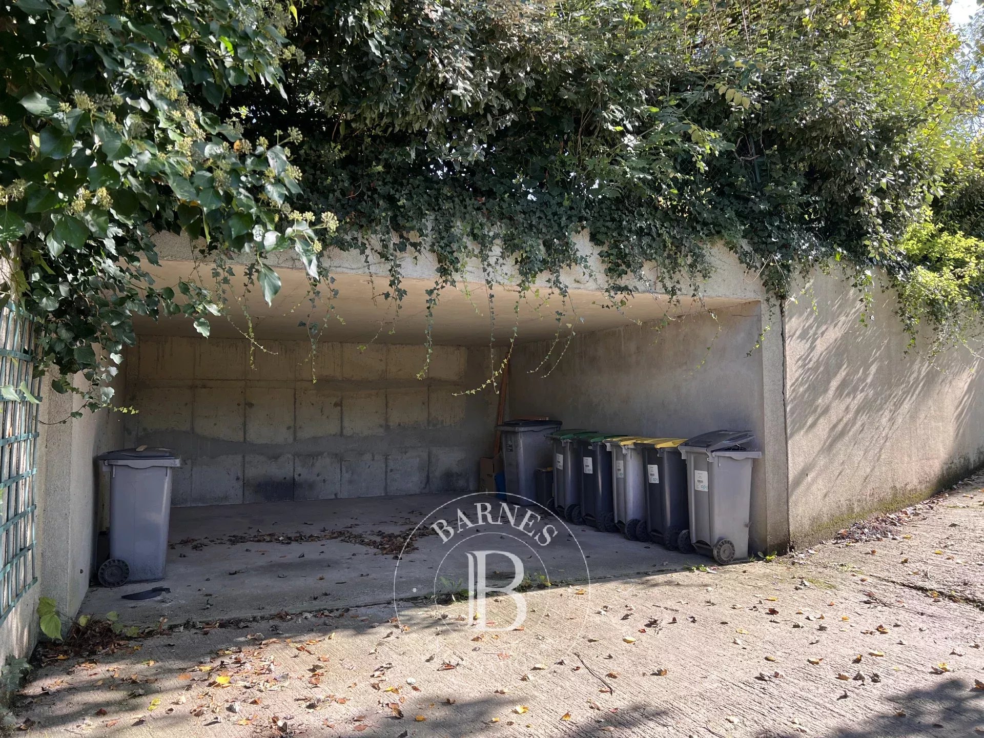 House Rueil-Malmaison  -  ref 85462916 (picture 2)