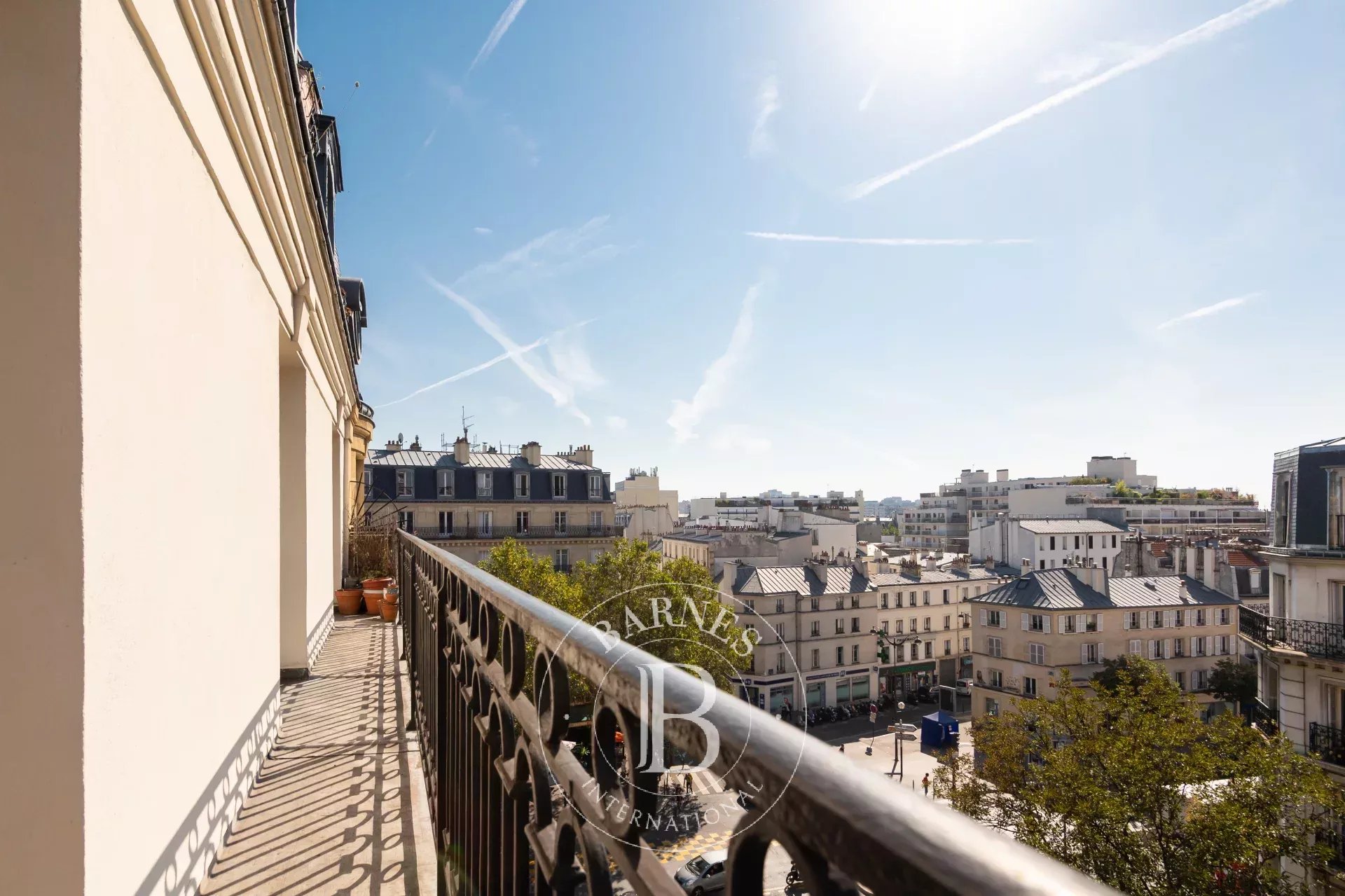 Daire Paris 18ème - picture 13