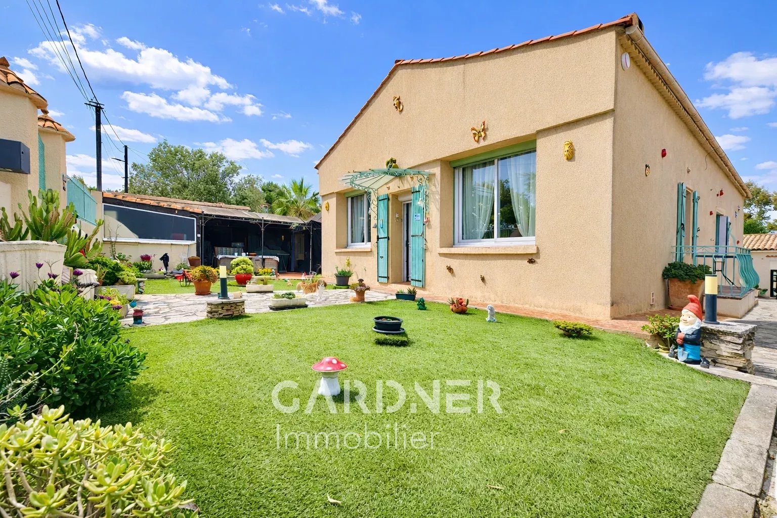 Agence immobilière de 