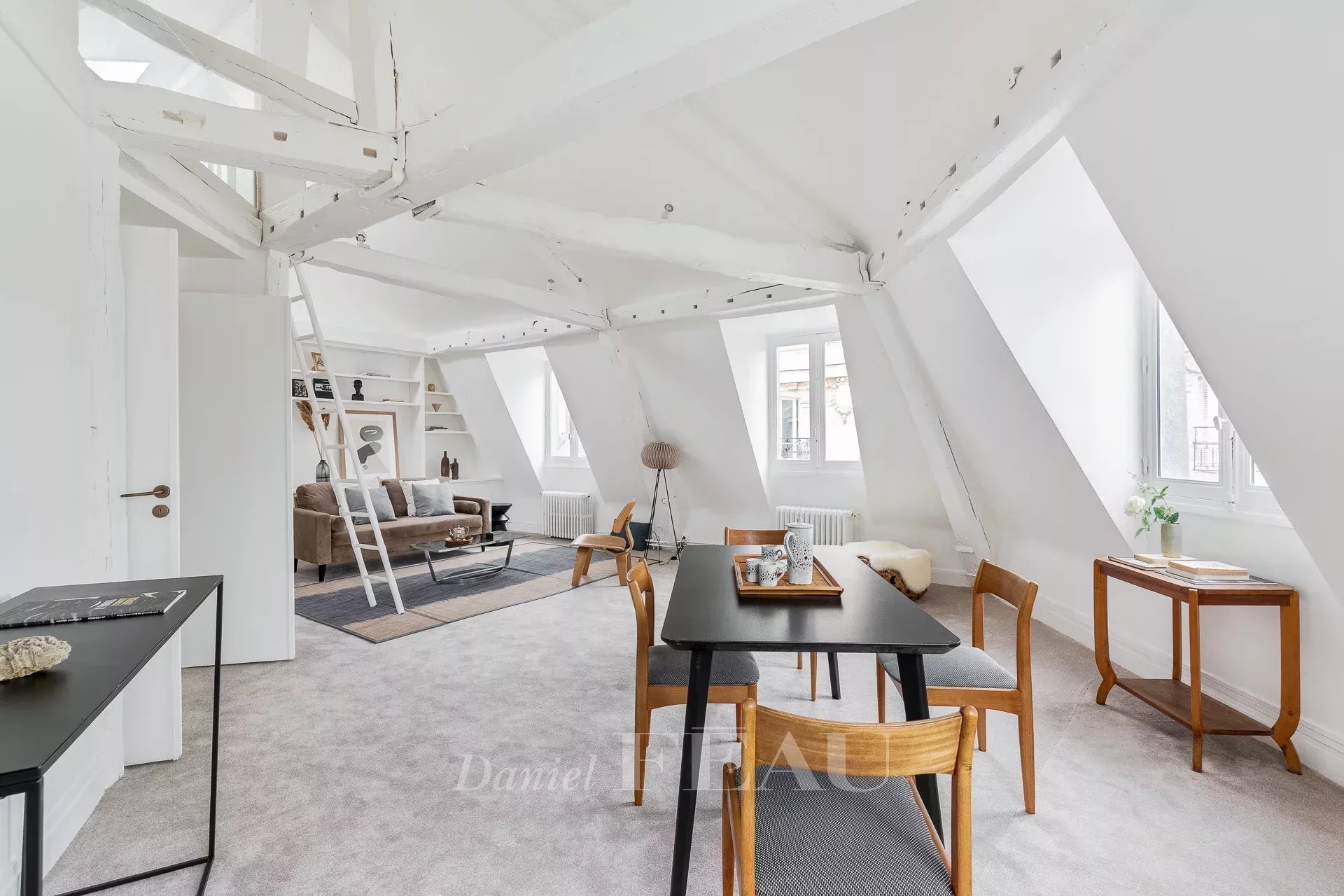 Sale Apartment Paris 6th