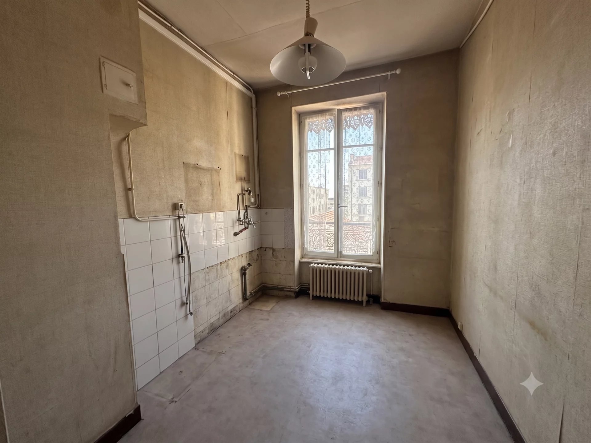 87165142 Vente Lyon 8ème