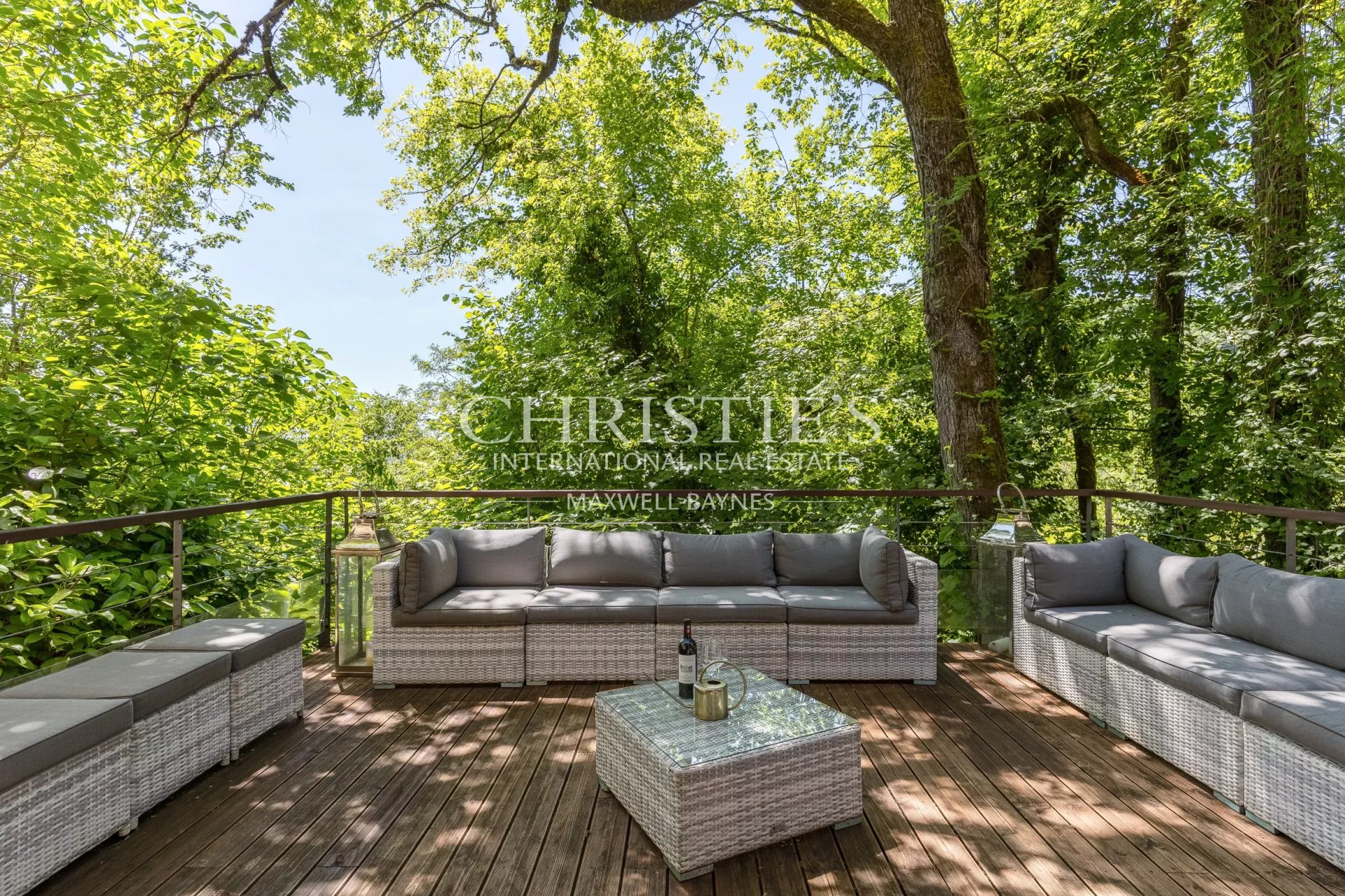 17 Bedroom Chateau's Image 58