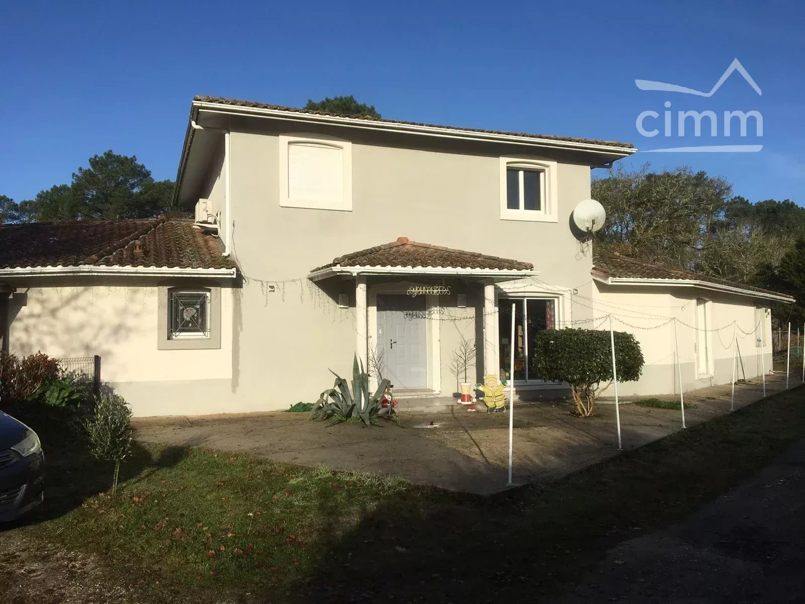Agence immobilière de 