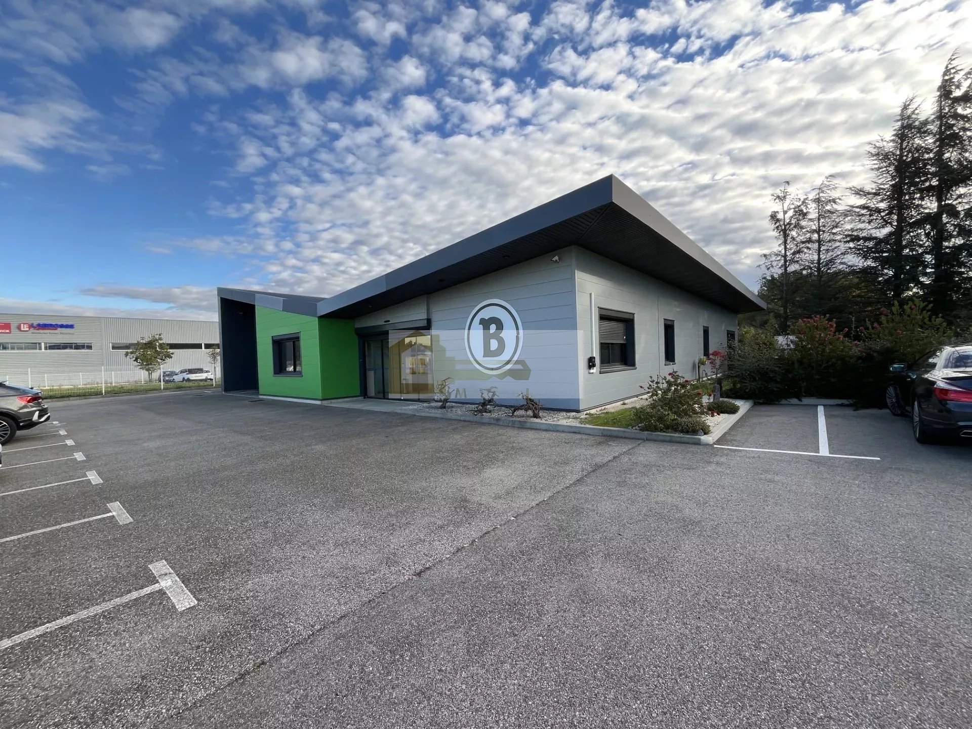 Vente Bureau Châteauneuf-du-Rhône