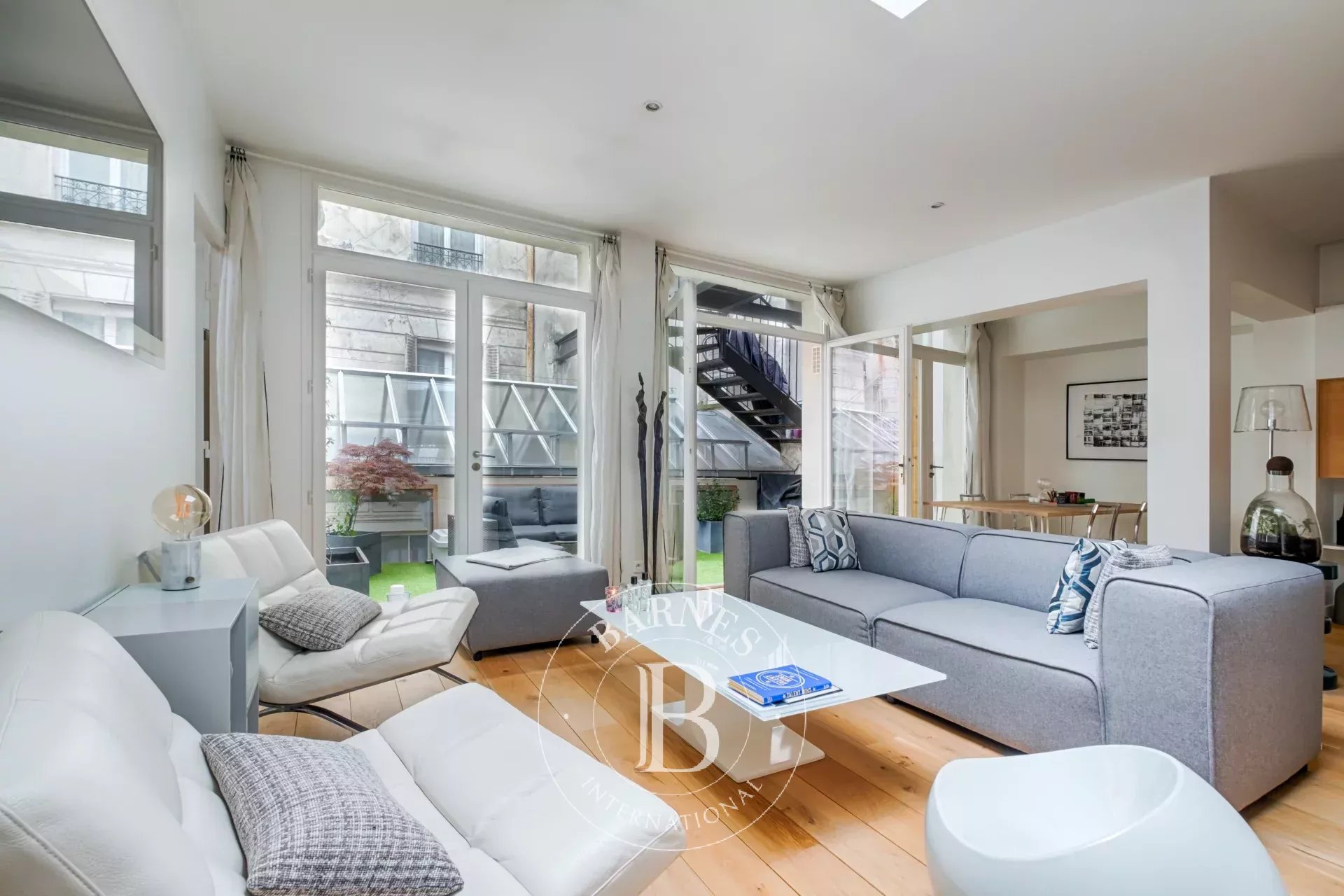 Daire Paris 2ème - picture 4