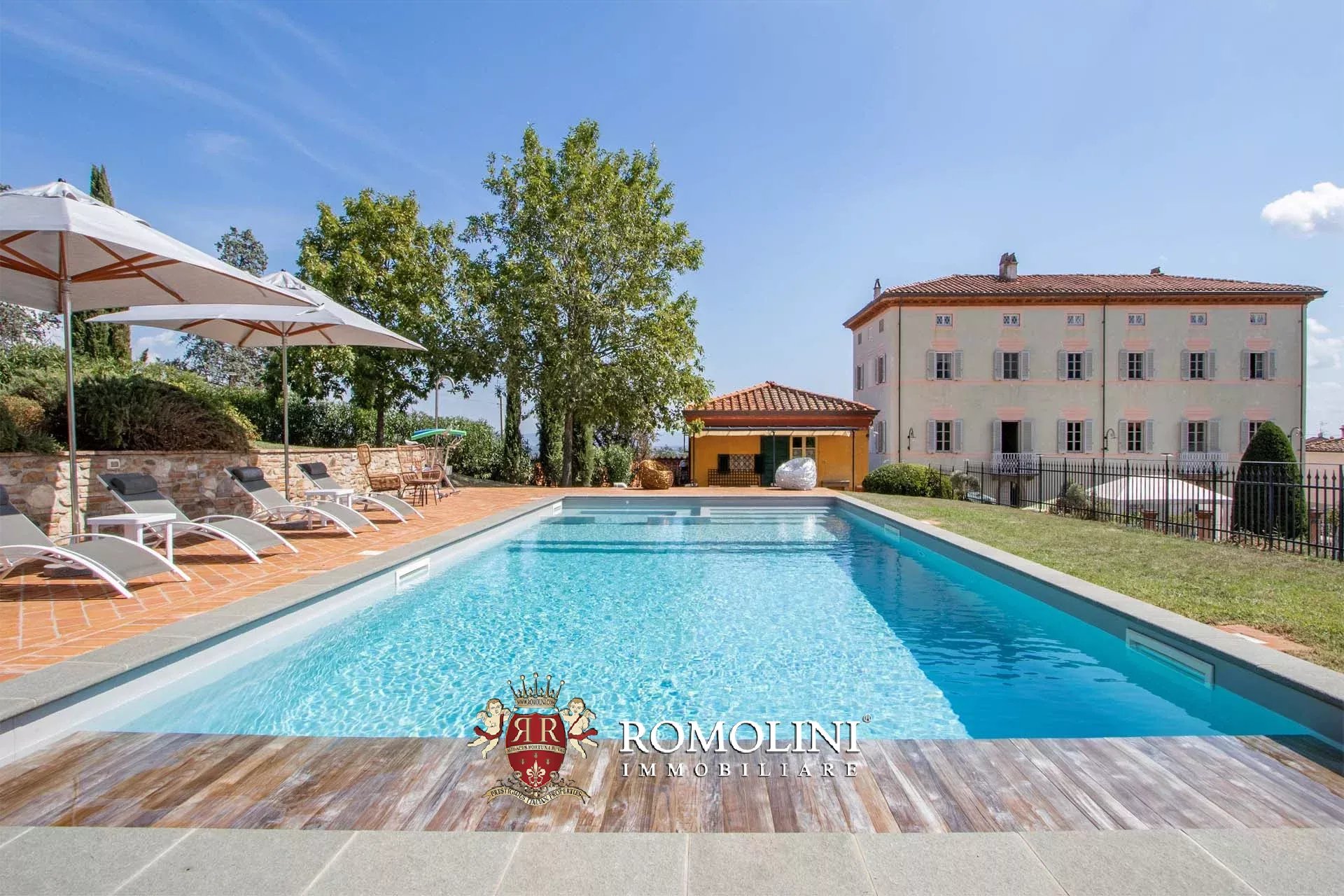 12 Bedroom Villa/Townhouse's Image 12