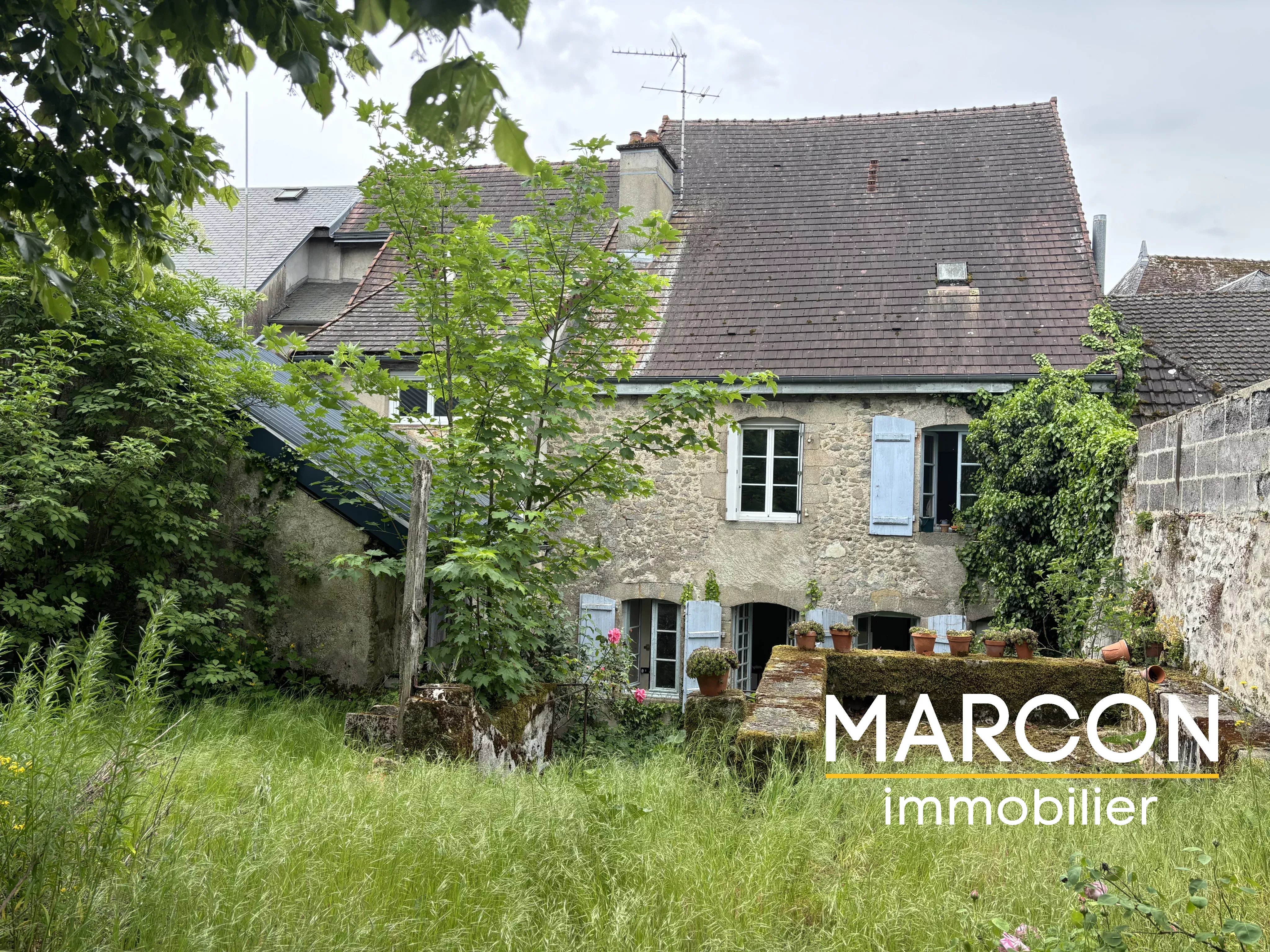 IMMEUBLE DE RAPPORT A RENOVER