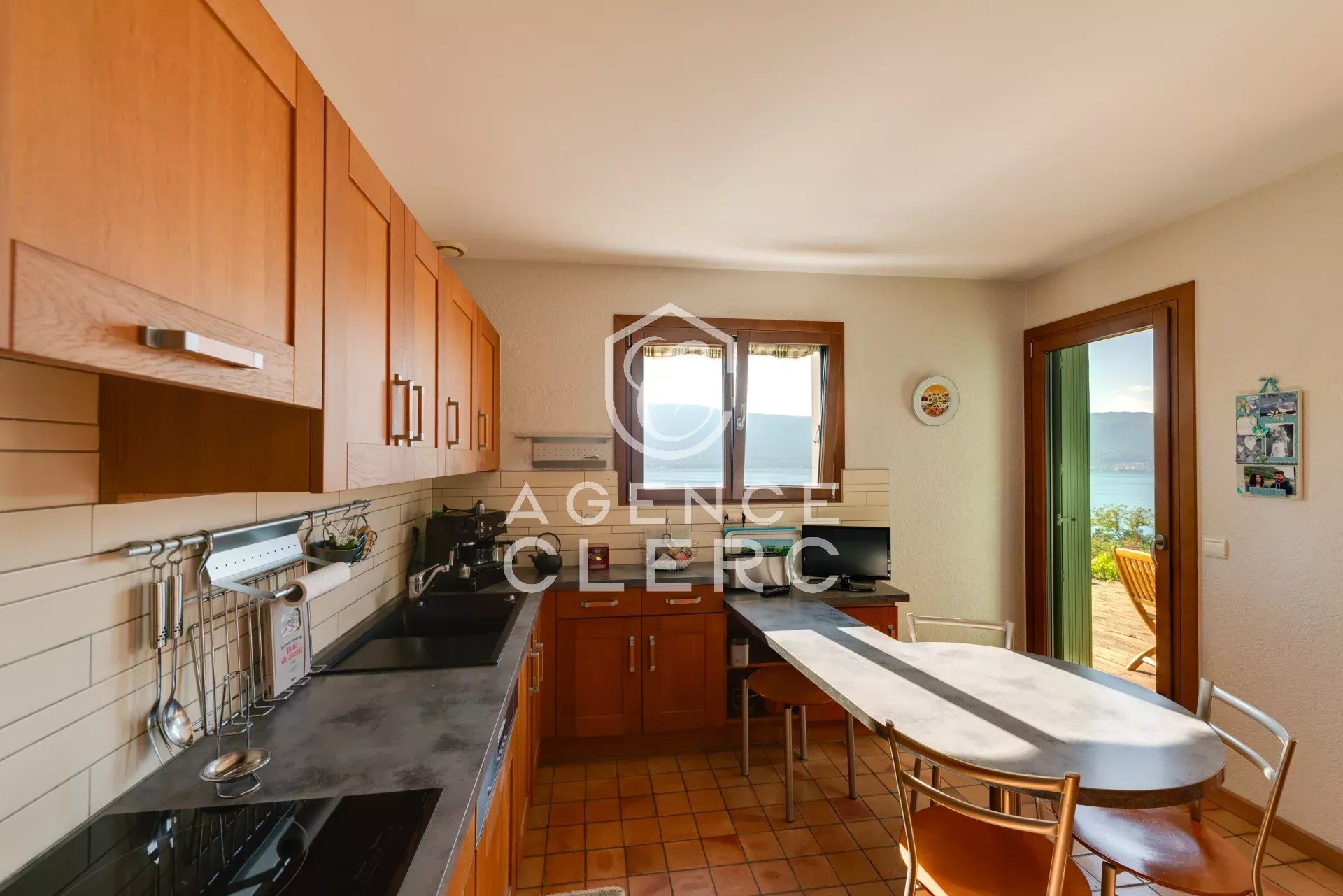 4 Bedroom Villa/Townhouse's Image 9