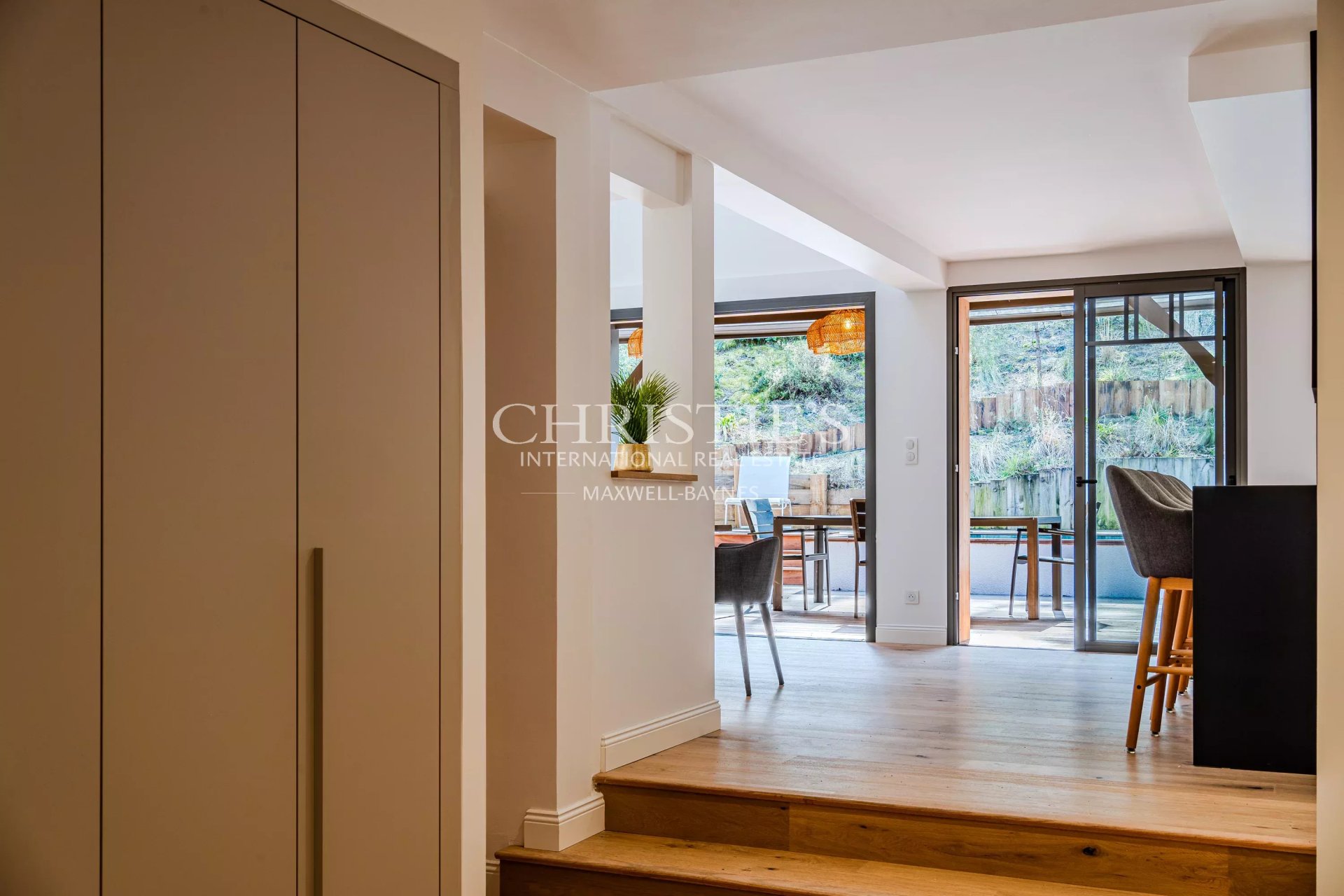 4 Bedroom Villa/Townhouse's Image 10