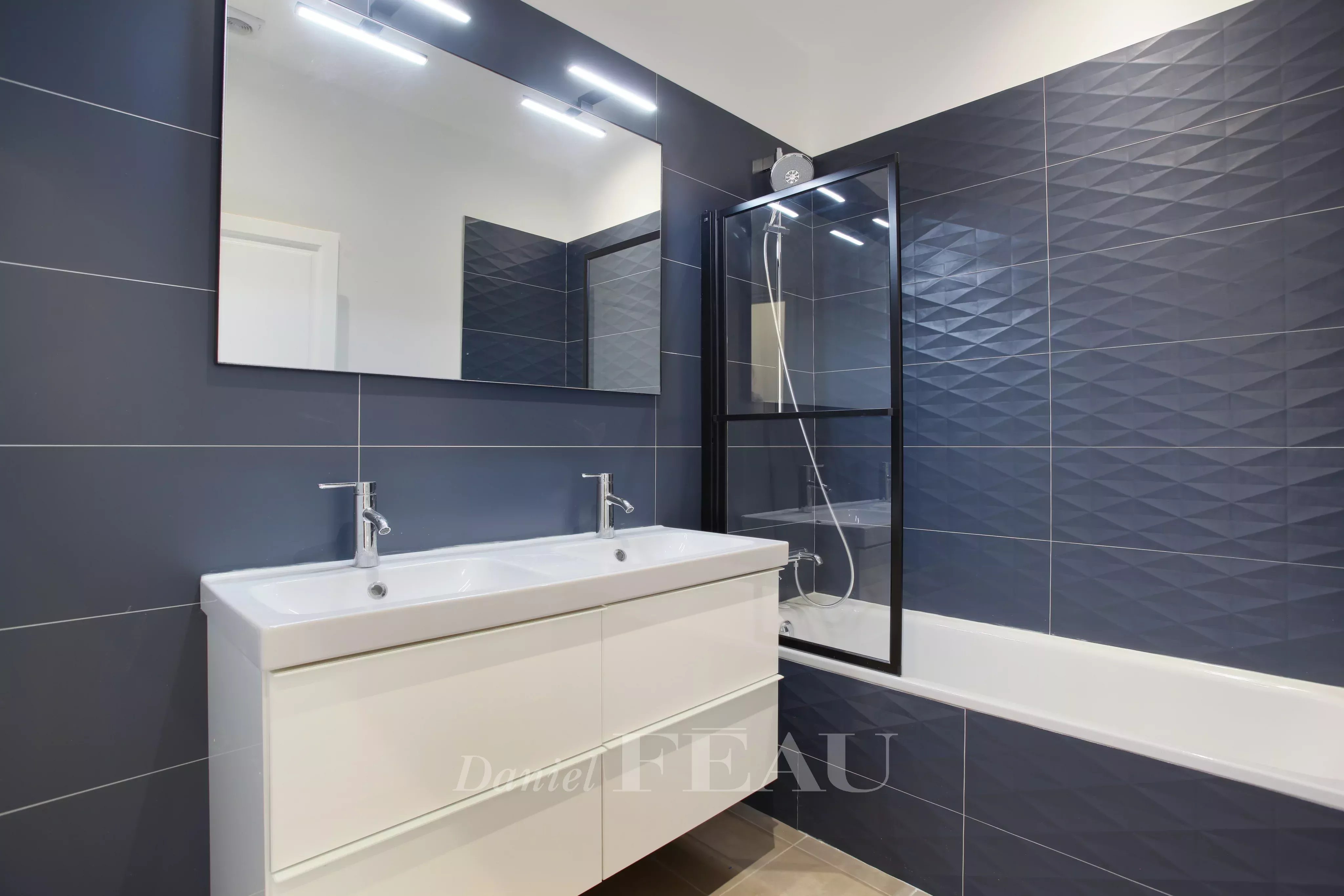 Rental Apartment Paris 4th