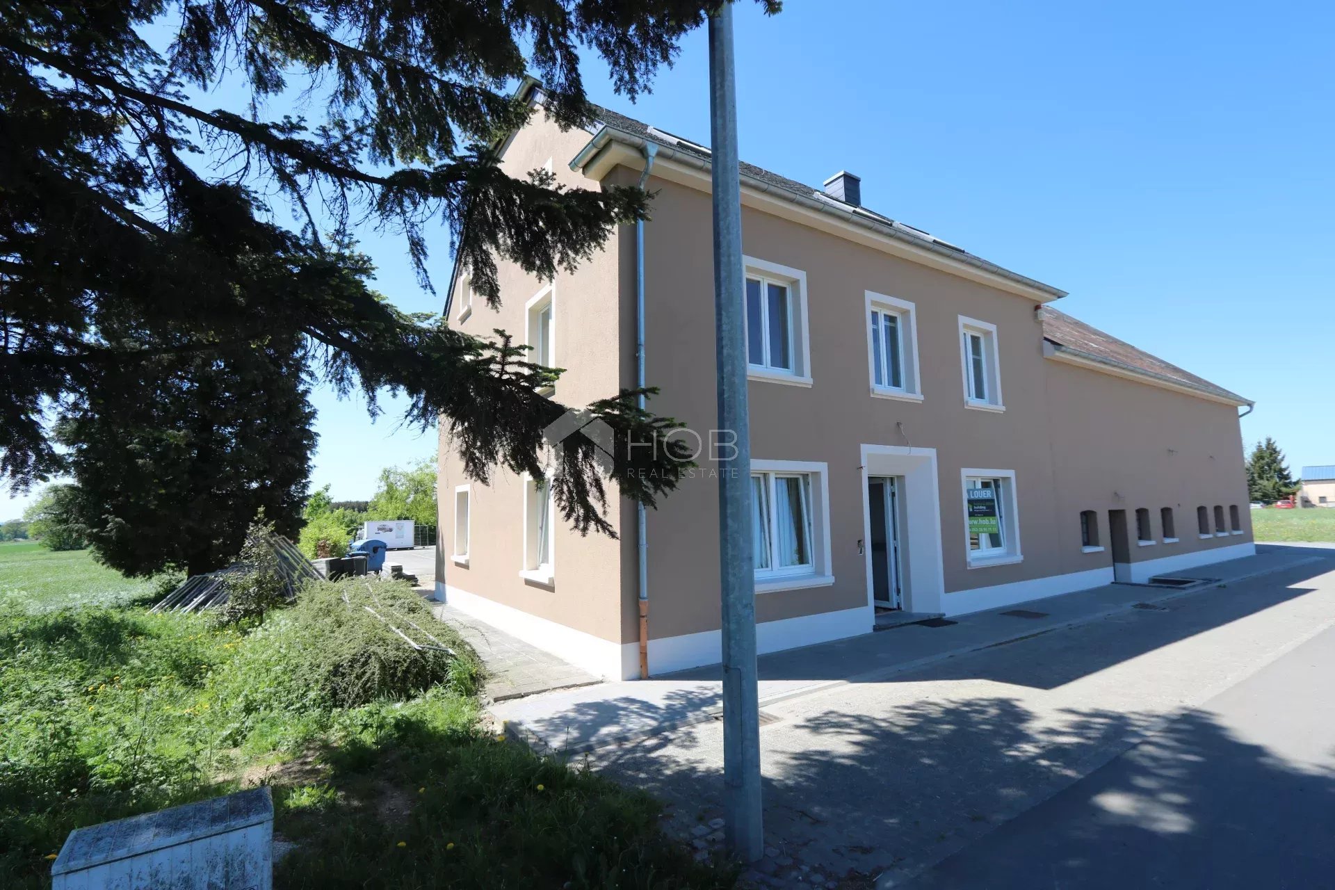 Bureau en location à Holzthum