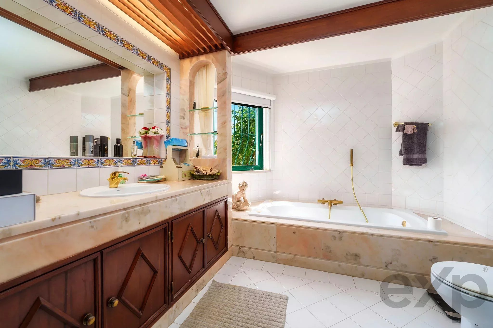Exceptional hilltop villa with panoramic sea and countryside views 86991734 image 48