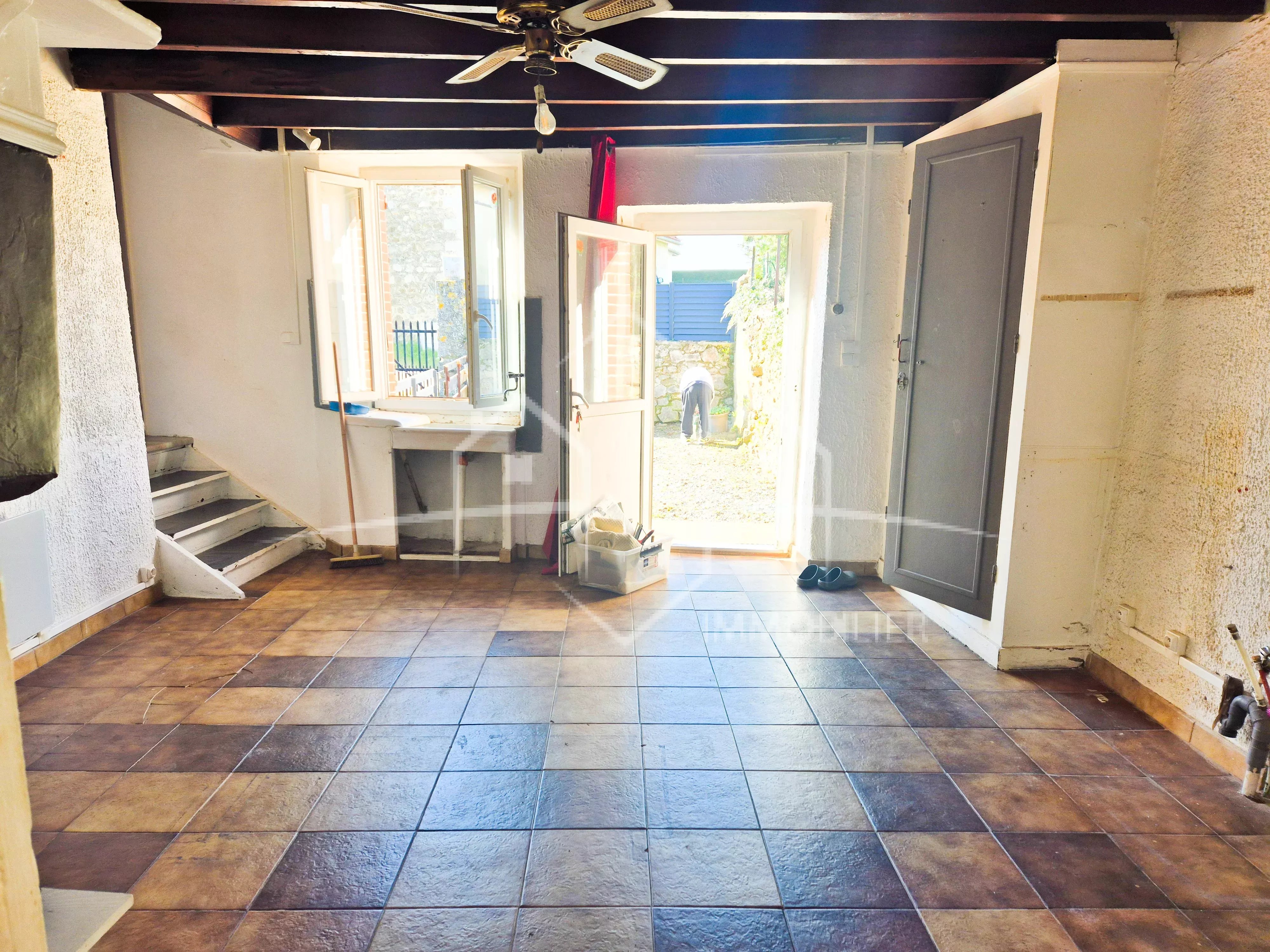 Maison en pierre de 81 m² à Talencieux