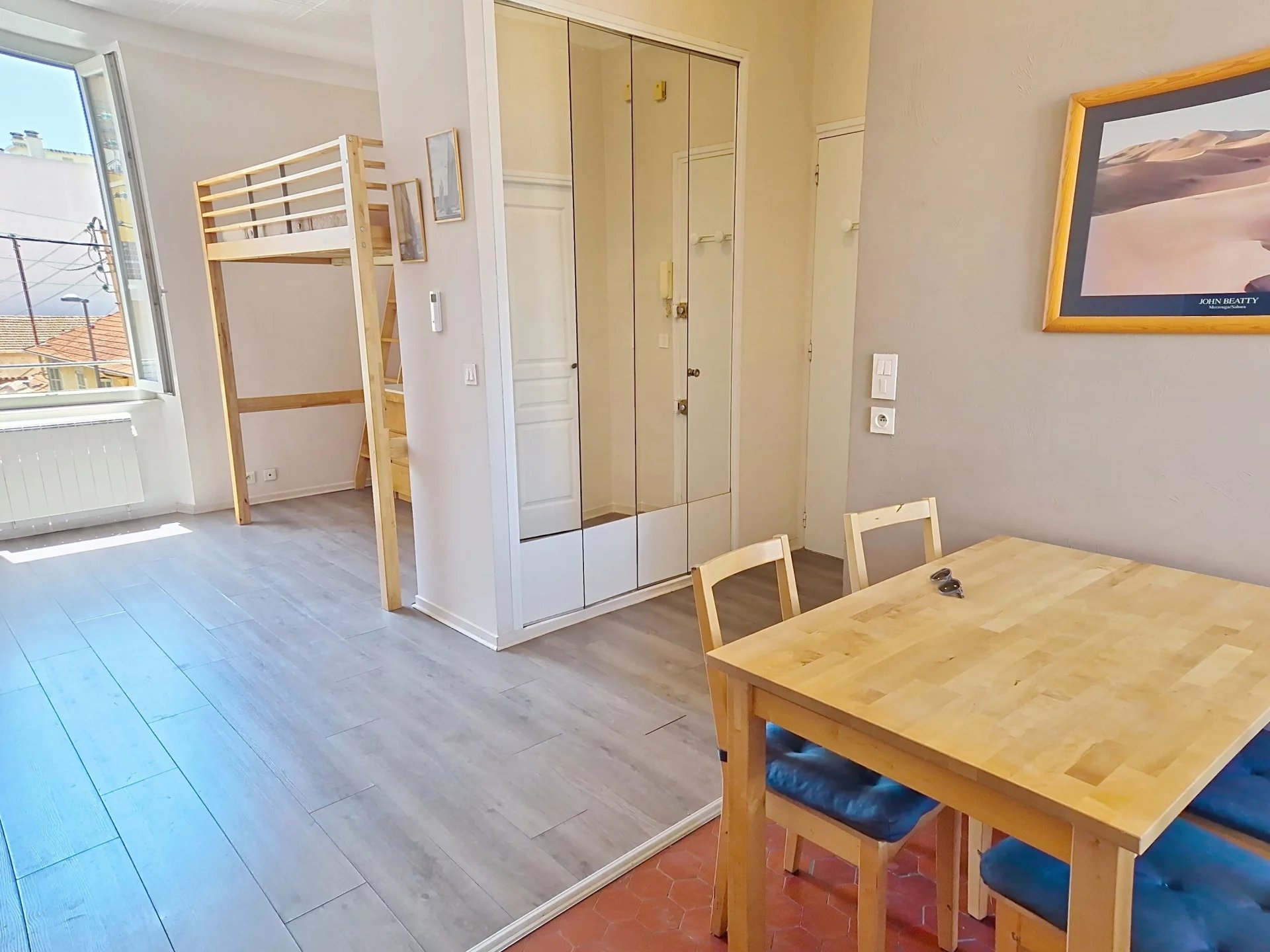 Agence immobilière de AZUR ACT IMMOBILIER