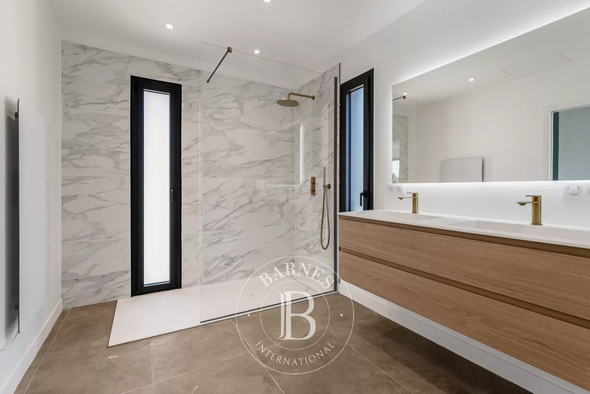 Ev Grimaud - picture 9