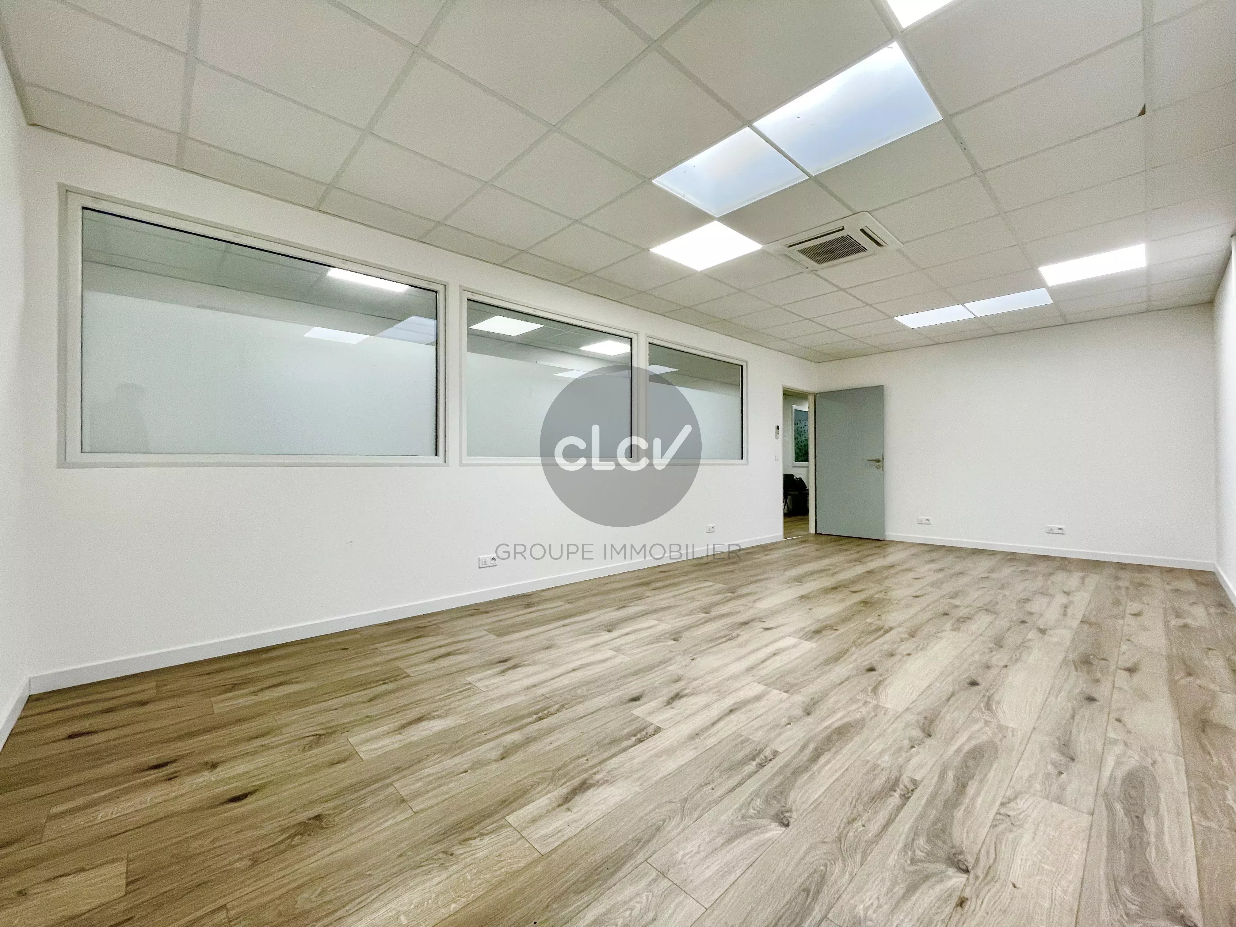 Bureaux de 29 m² 69330 MEYZIEU