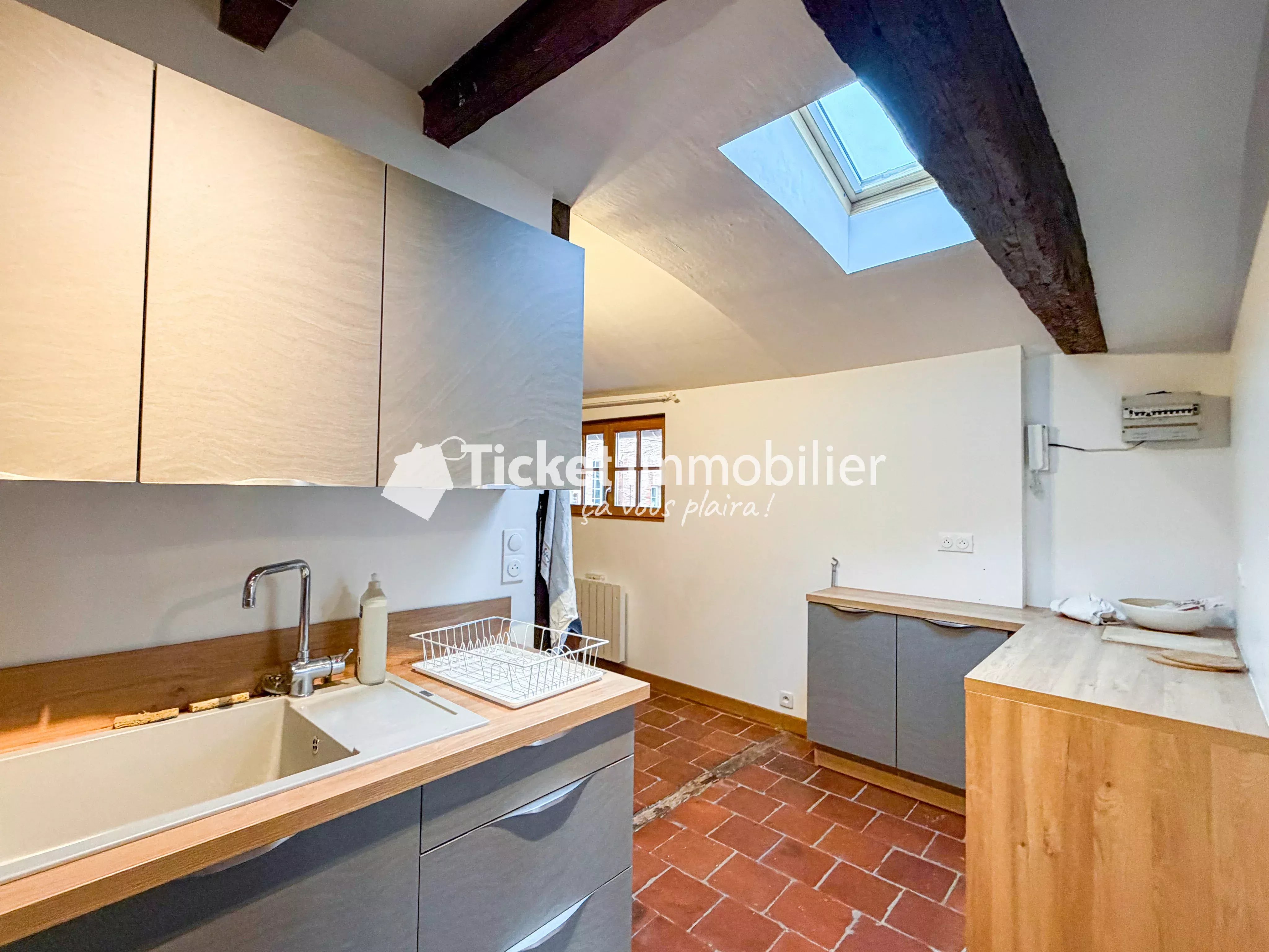 APPARTEMENT T2 44m2 TOULOUSE EN PLEIN COEUR DE SAINT CYPRIEN — photo 9