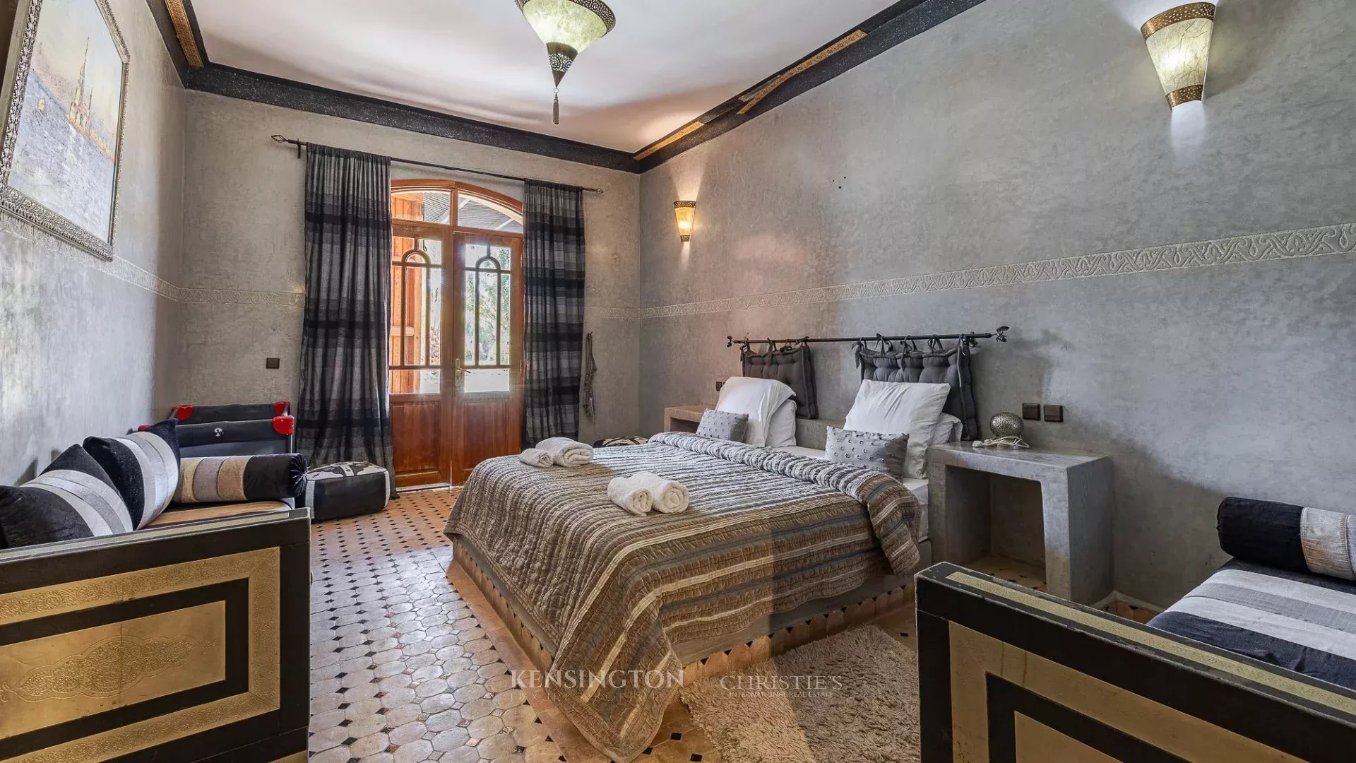 12 Bedroom Villa/Townhouse's Image 28