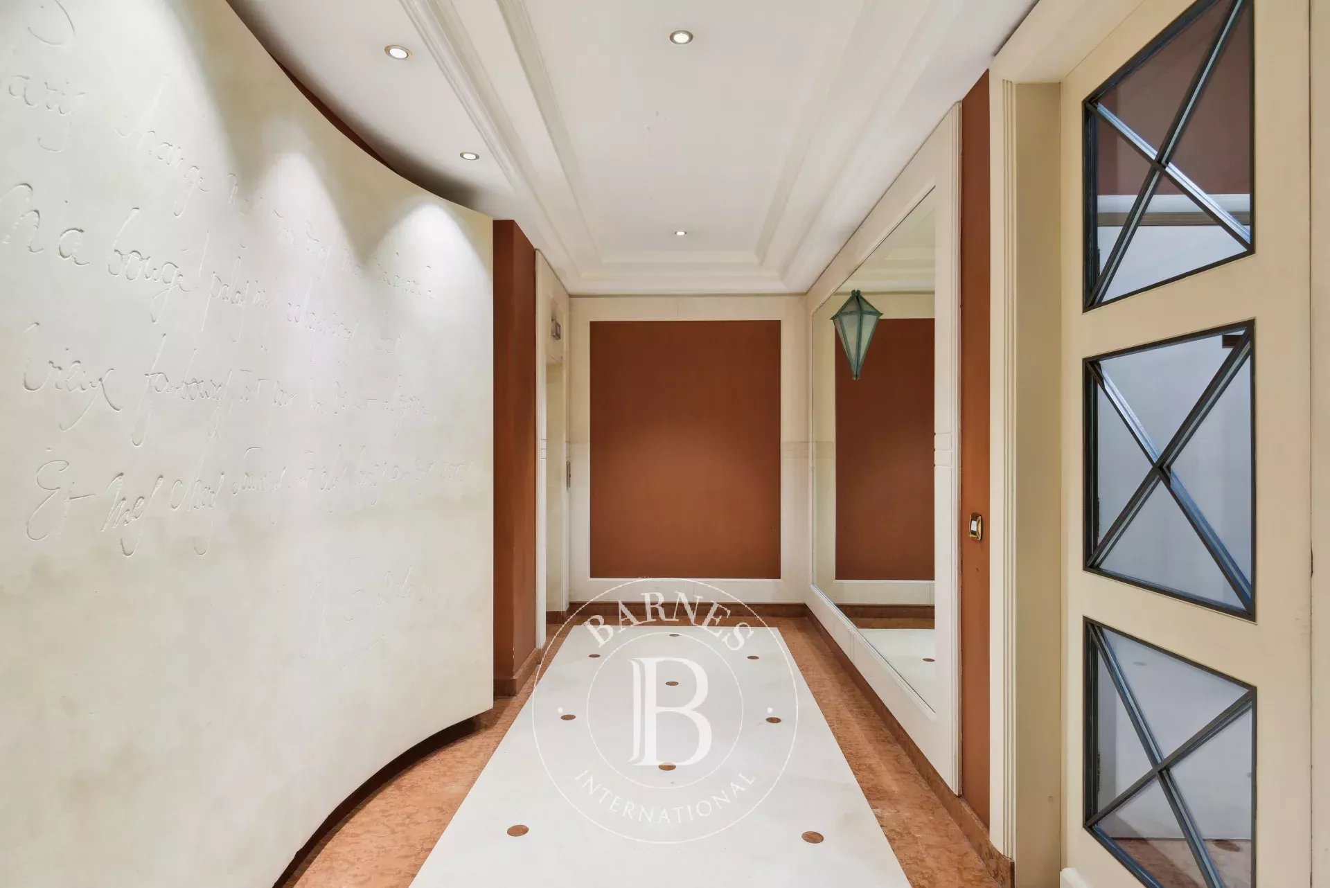 Daire Paris 6ème - picture 12