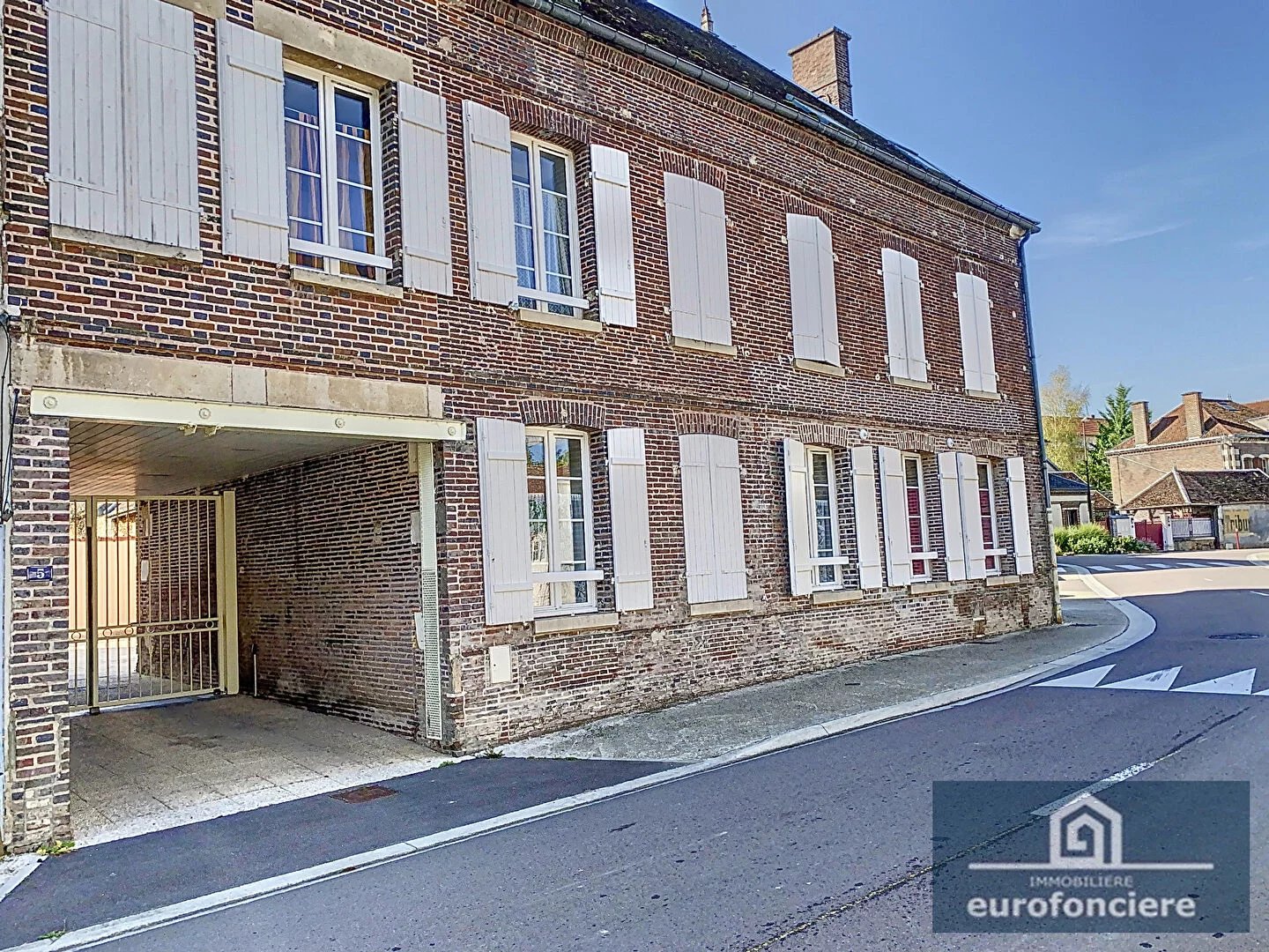 Vente Immeuble Estissac
