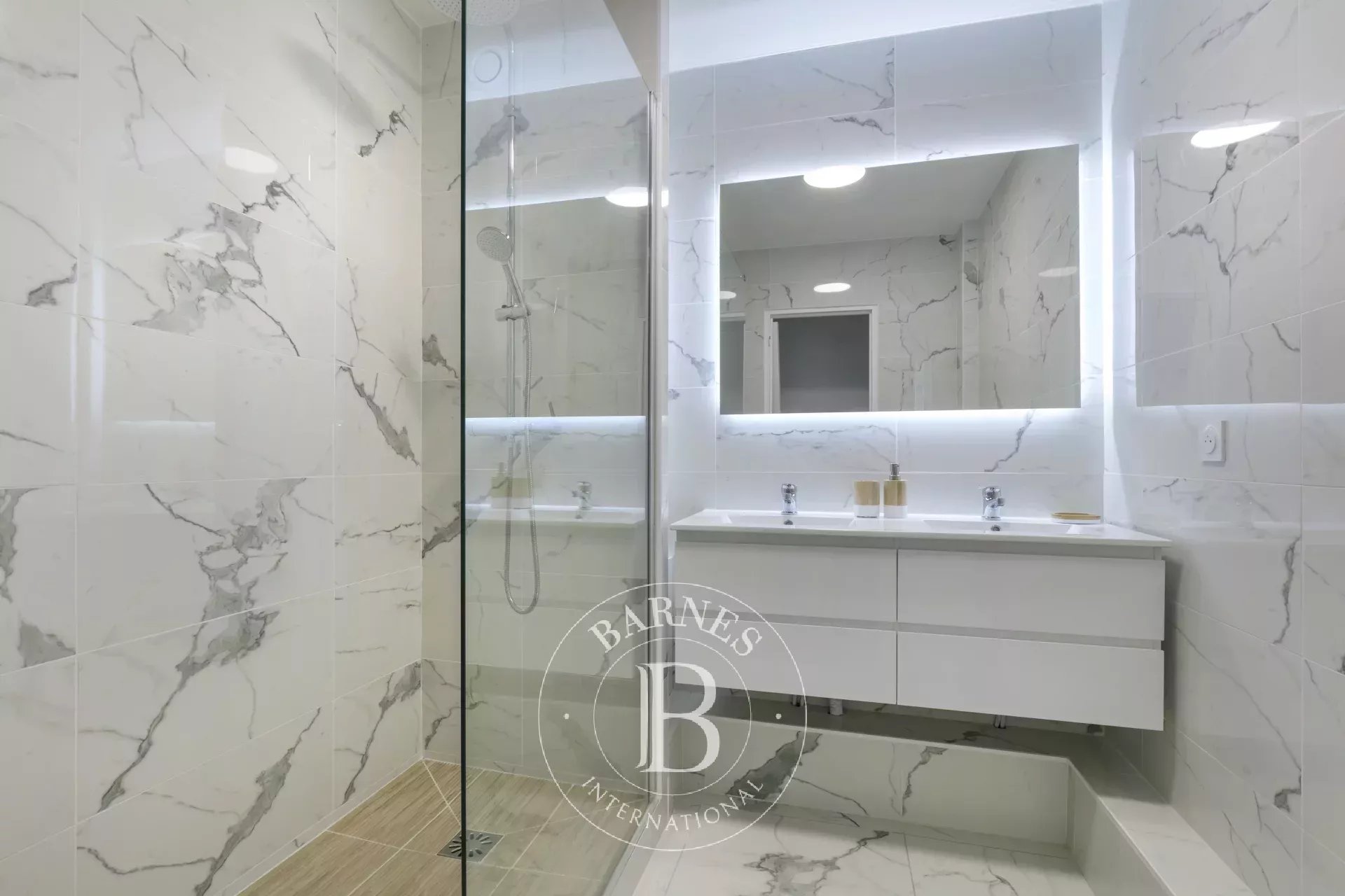 Daire Neuilly-sur-Seine - picture 11