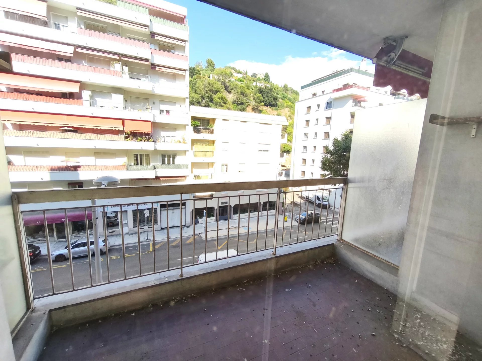 NICE BOULEVARD DE LA MADELEINE 2 PIECES AVEC BALCONS ETAGE ELEVE