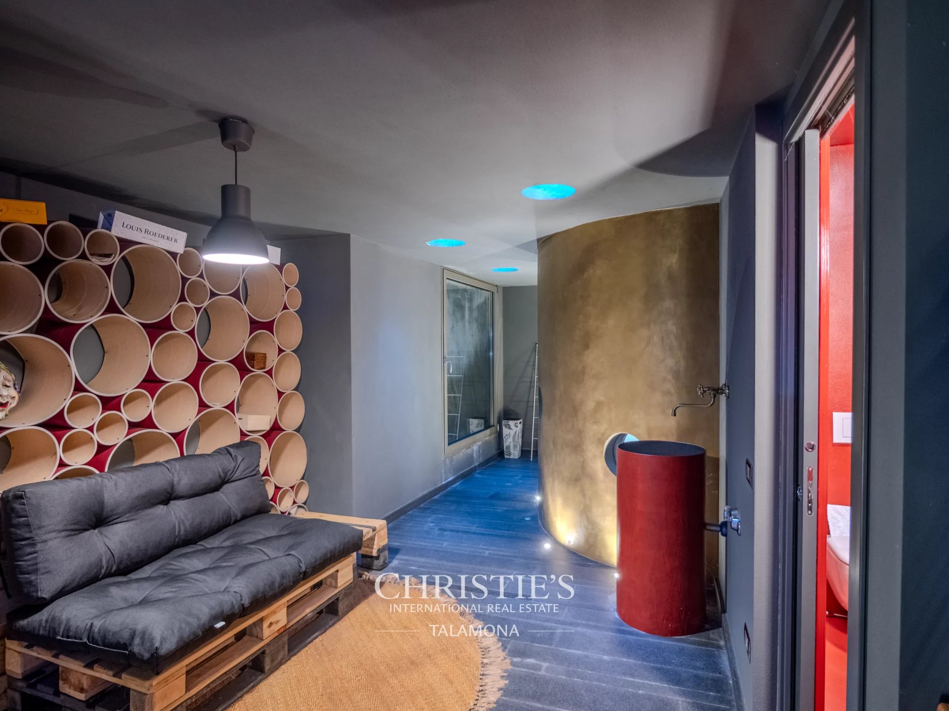 4 Bedroom Villa/Townhouse's Image 33