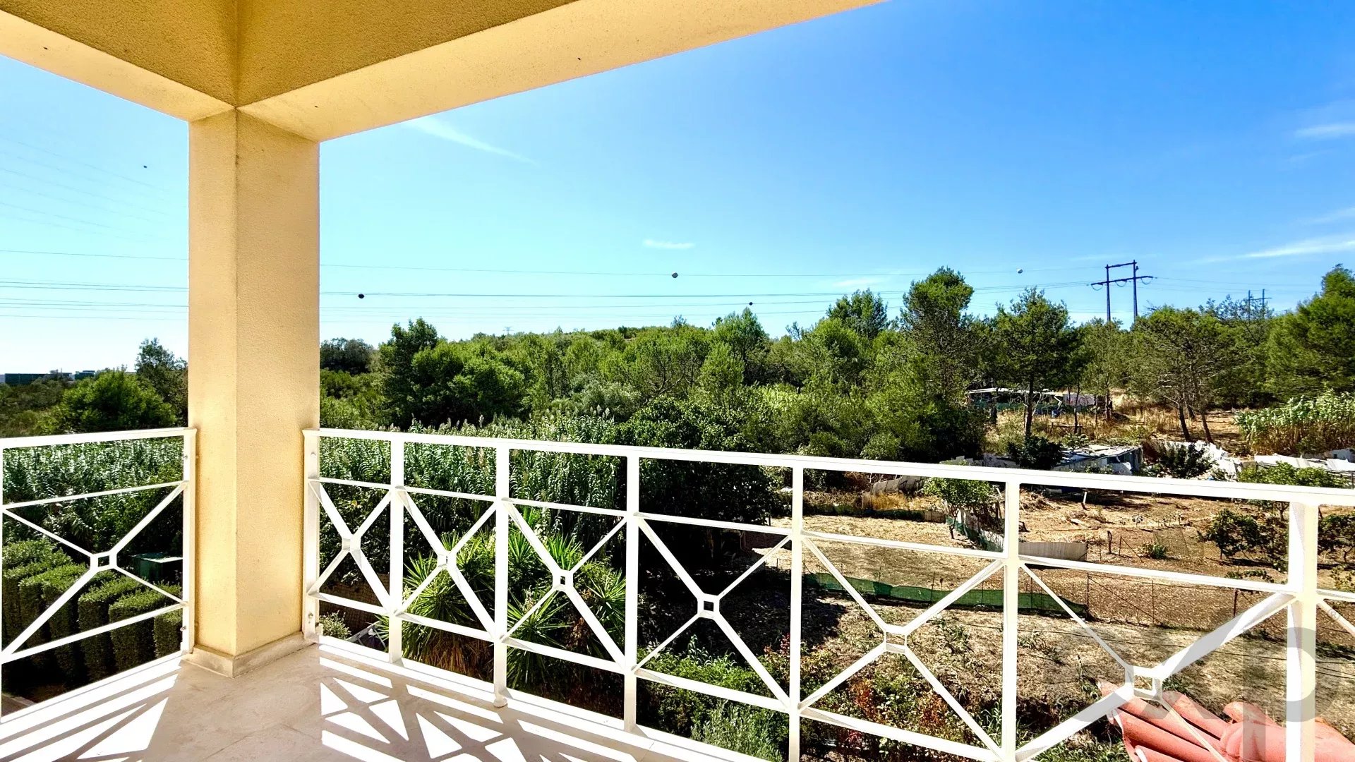 OPPORTUNITY OF THE MONTH: EXUBERANT HOME AT AN EXCELLENT PRICE. 86364147 image 31