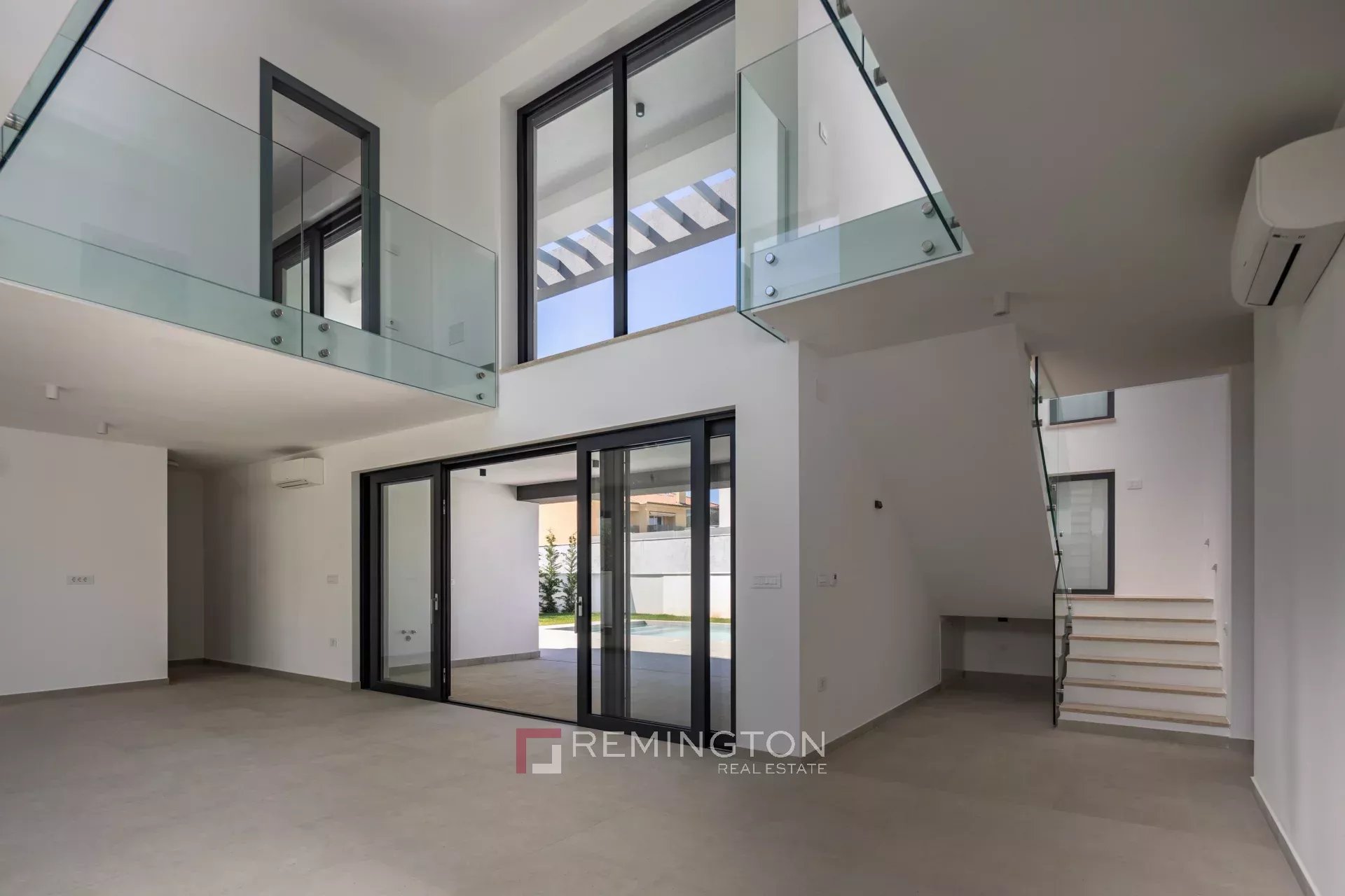 Villa/Townhouse's Image 3