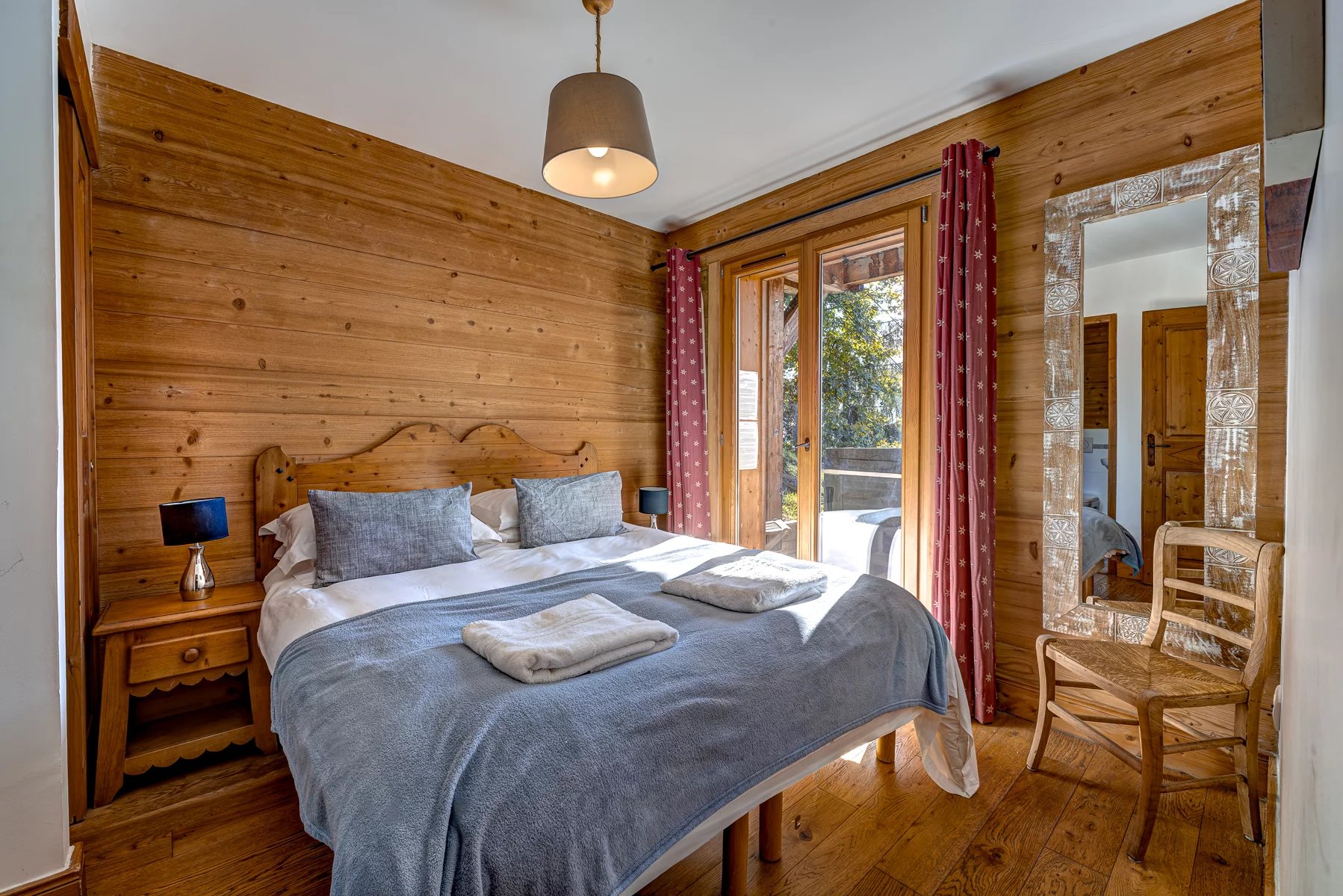 Photo of MORZINE - 4 bedroom chalet  in Morzine