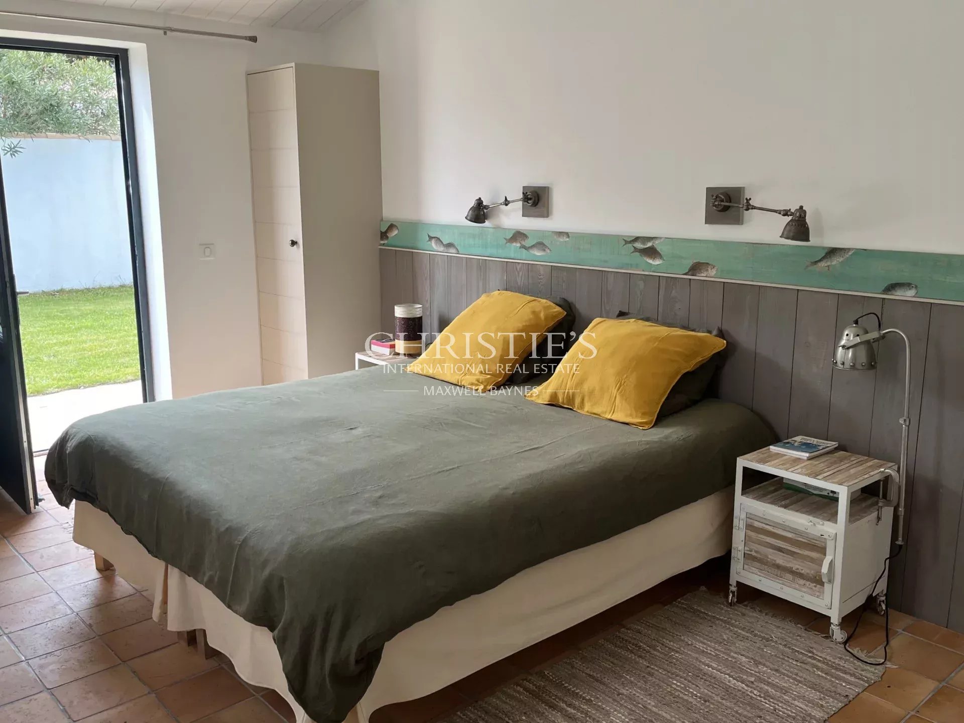 5 Bedroom Villa/Townhouse's Image 11