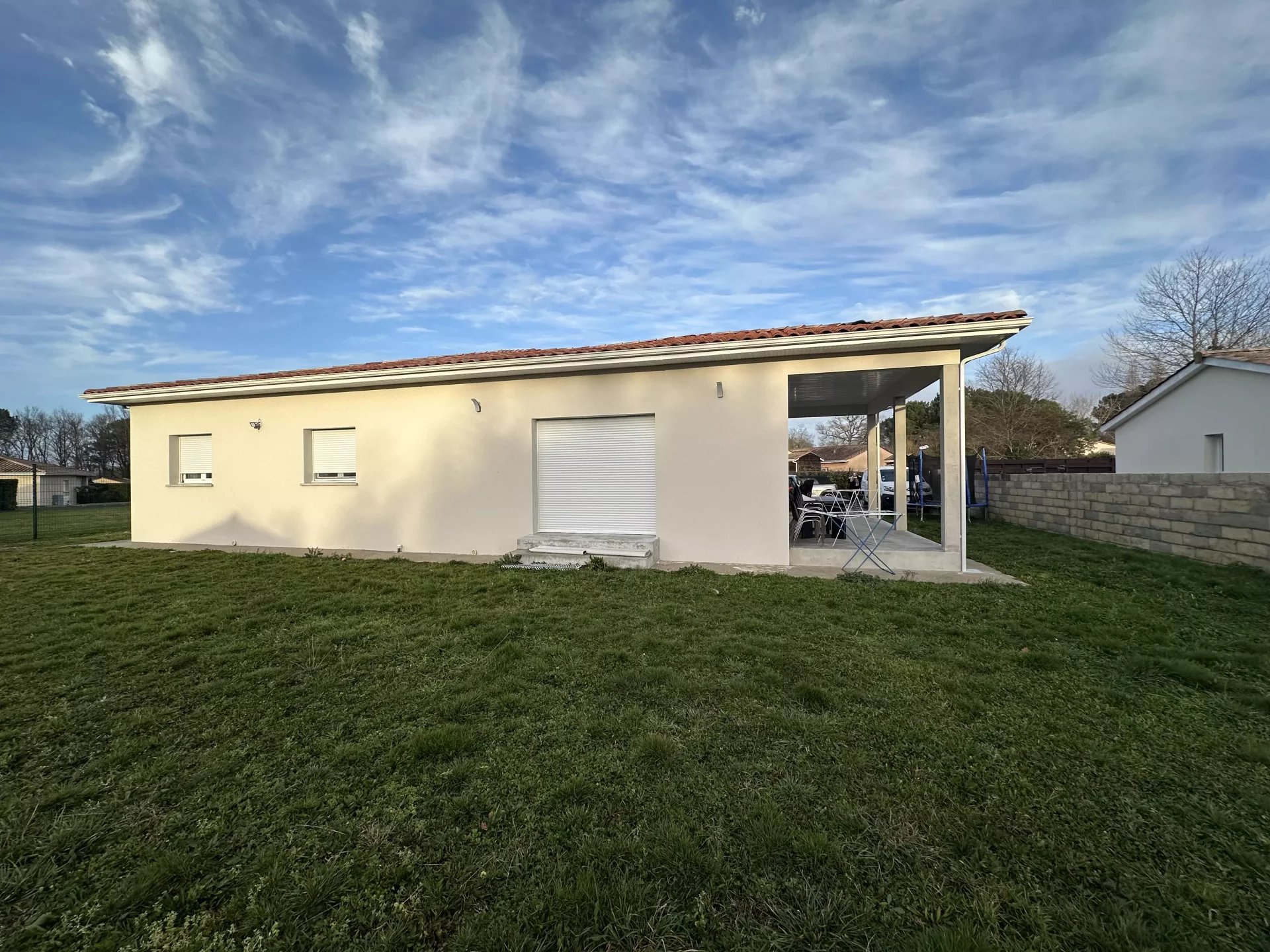 Agence immobilière de ROSER BEATRICE