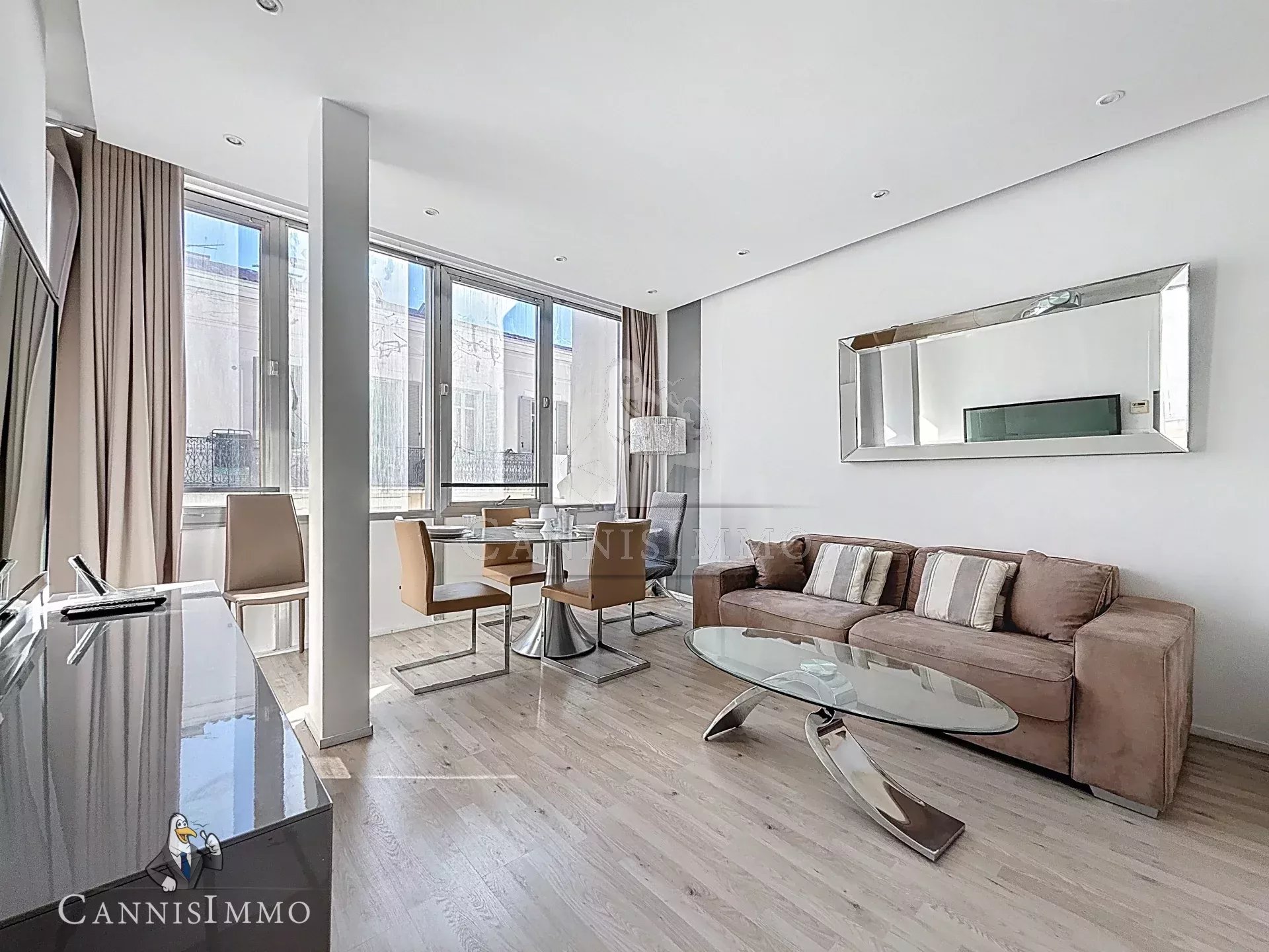 Agence immobilière de CANNISIMMO