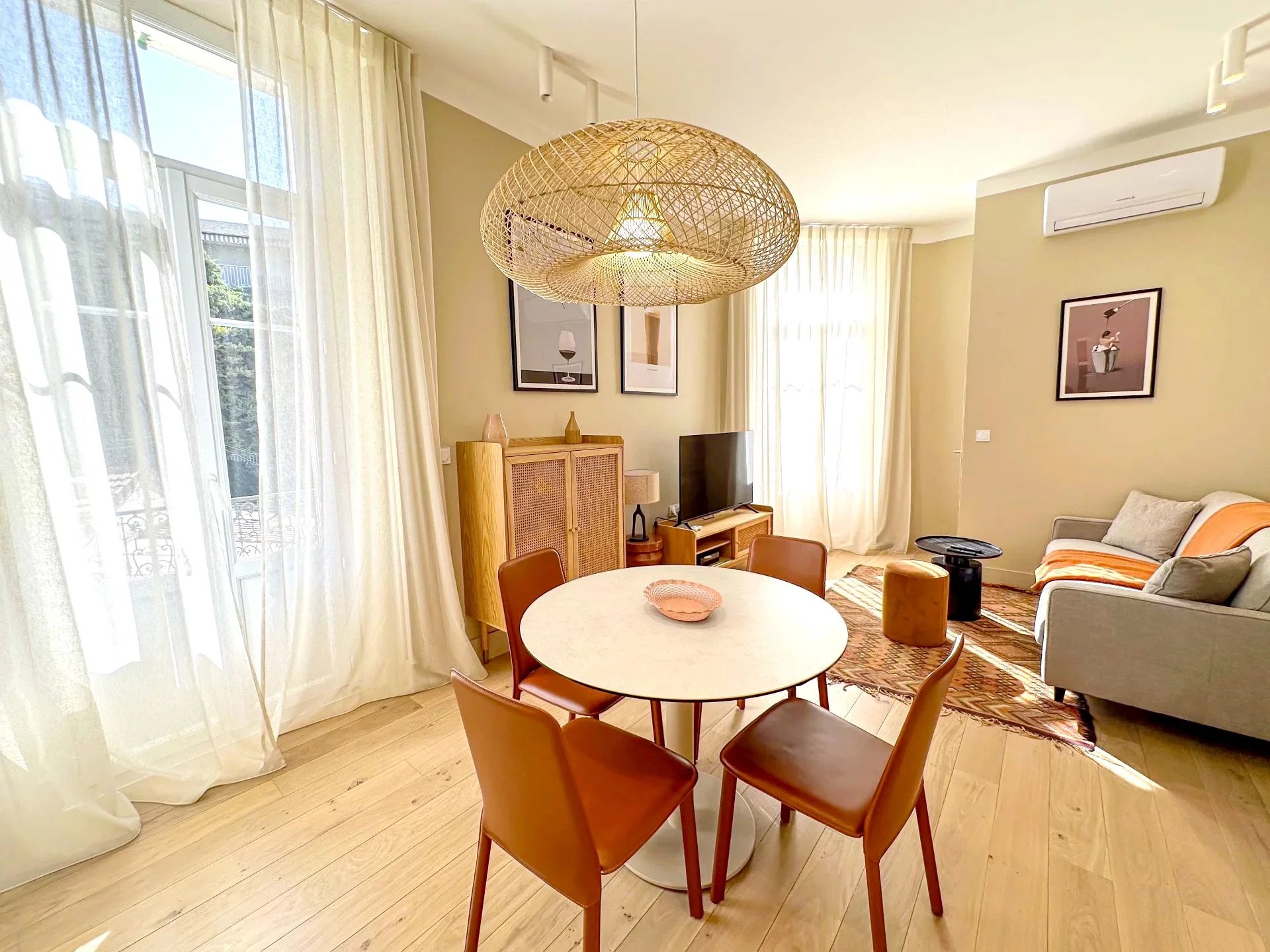 CANNES FOR SALE NICE 2 BEDROOMS NEAR BEACHES