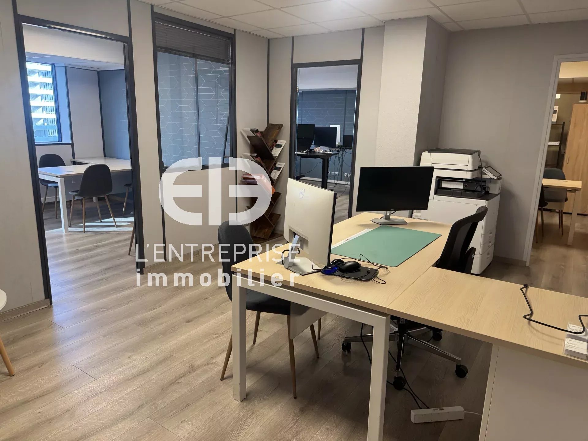 A LOUER BUREAUX 70 m² NICE ARENAS